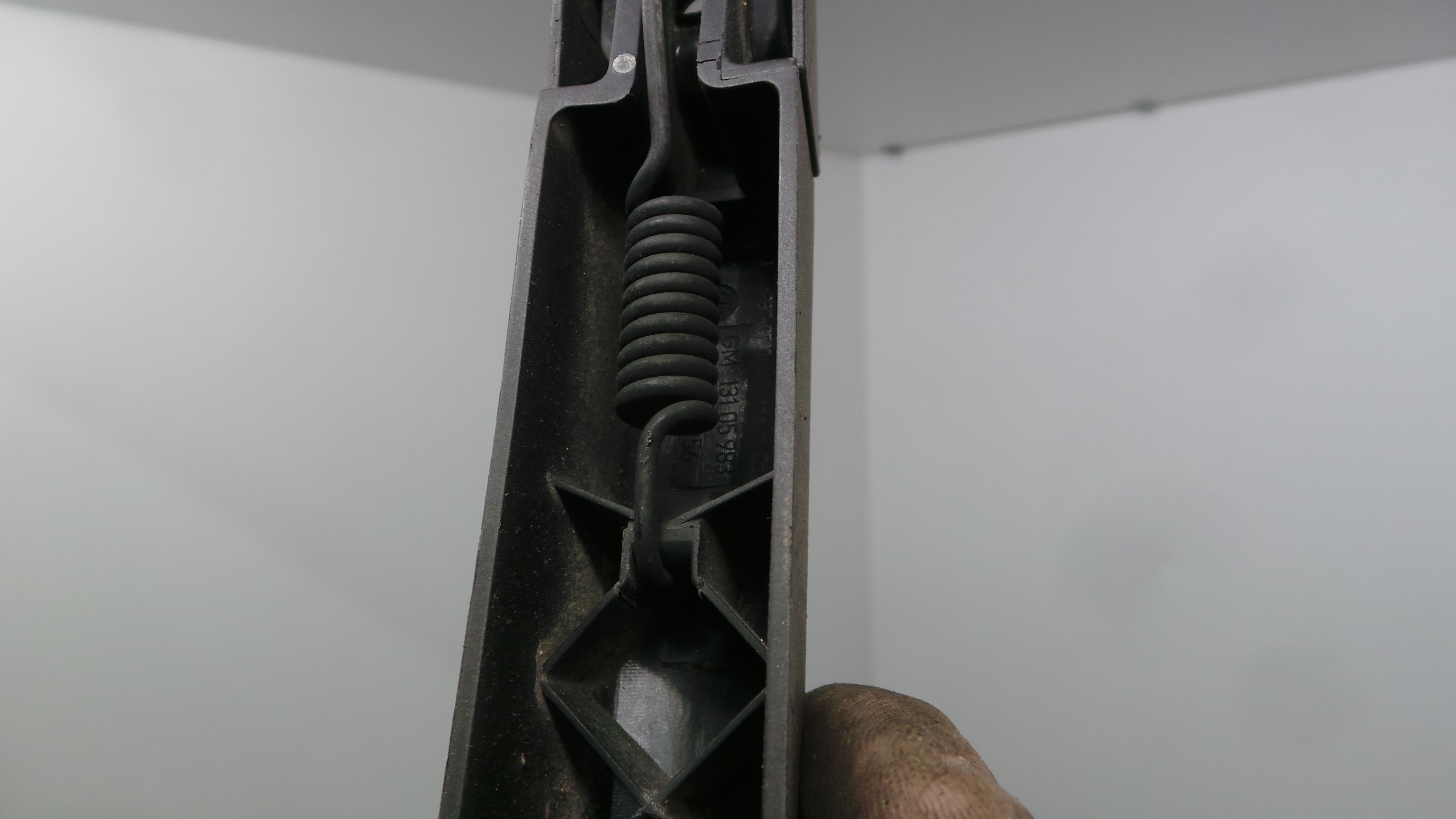 Braço Do Limpa-vidros 13105983 - OPEL ASTRA H (A04)-33407301