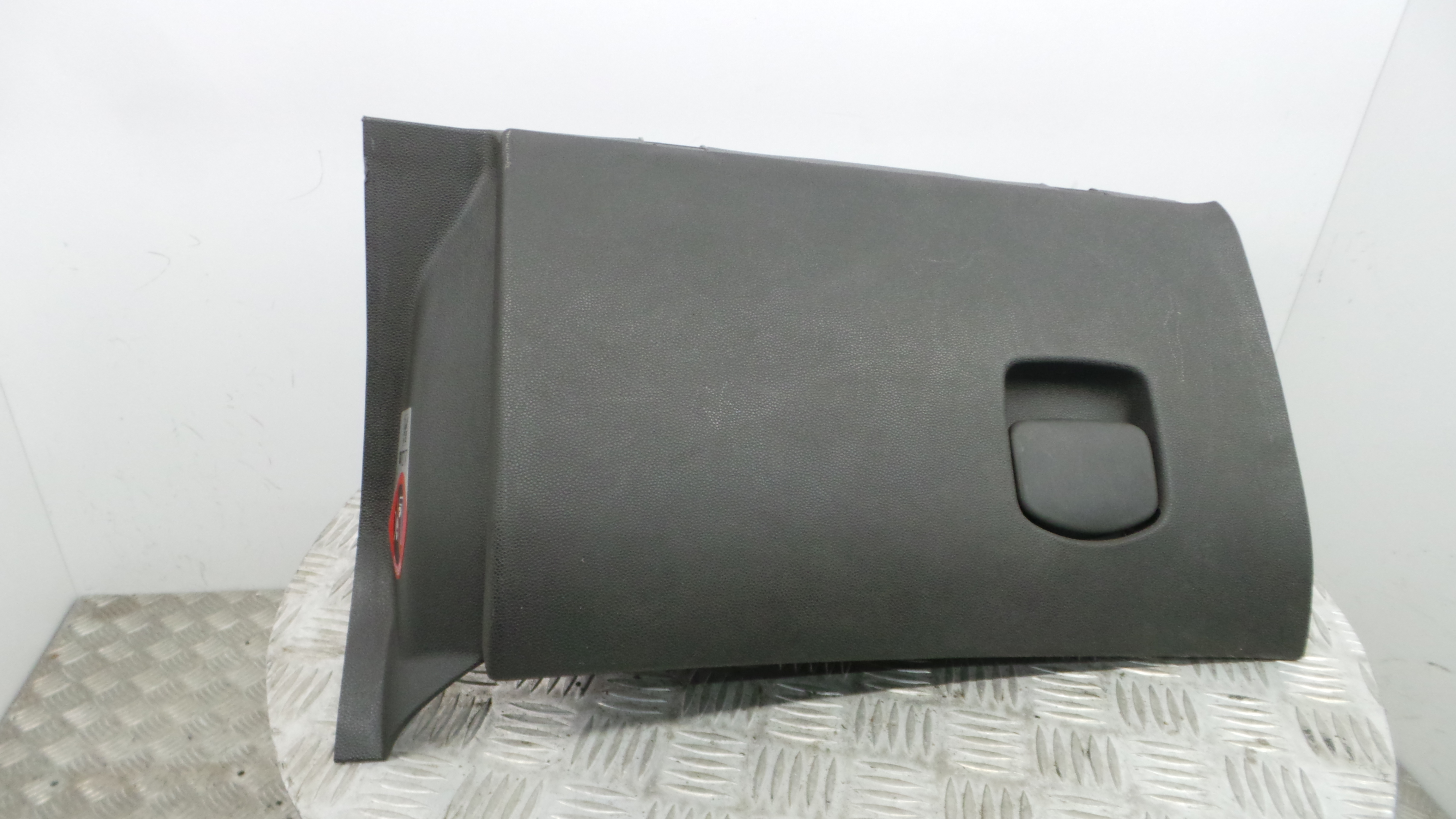 Porta Luvas  13205097 - OPEL CORSA D (S07)-33407667