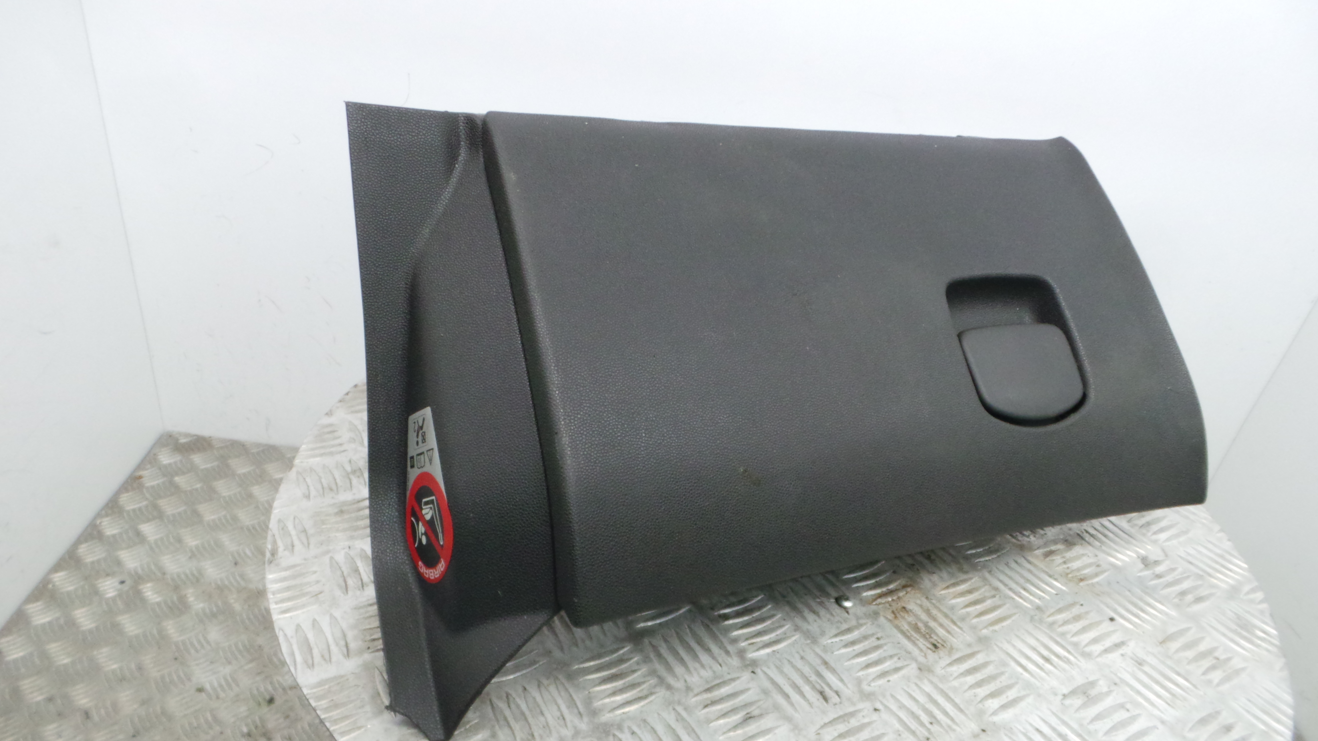 Porta Luvas  13205097 - OPEL CORSA D (S07)-33407673