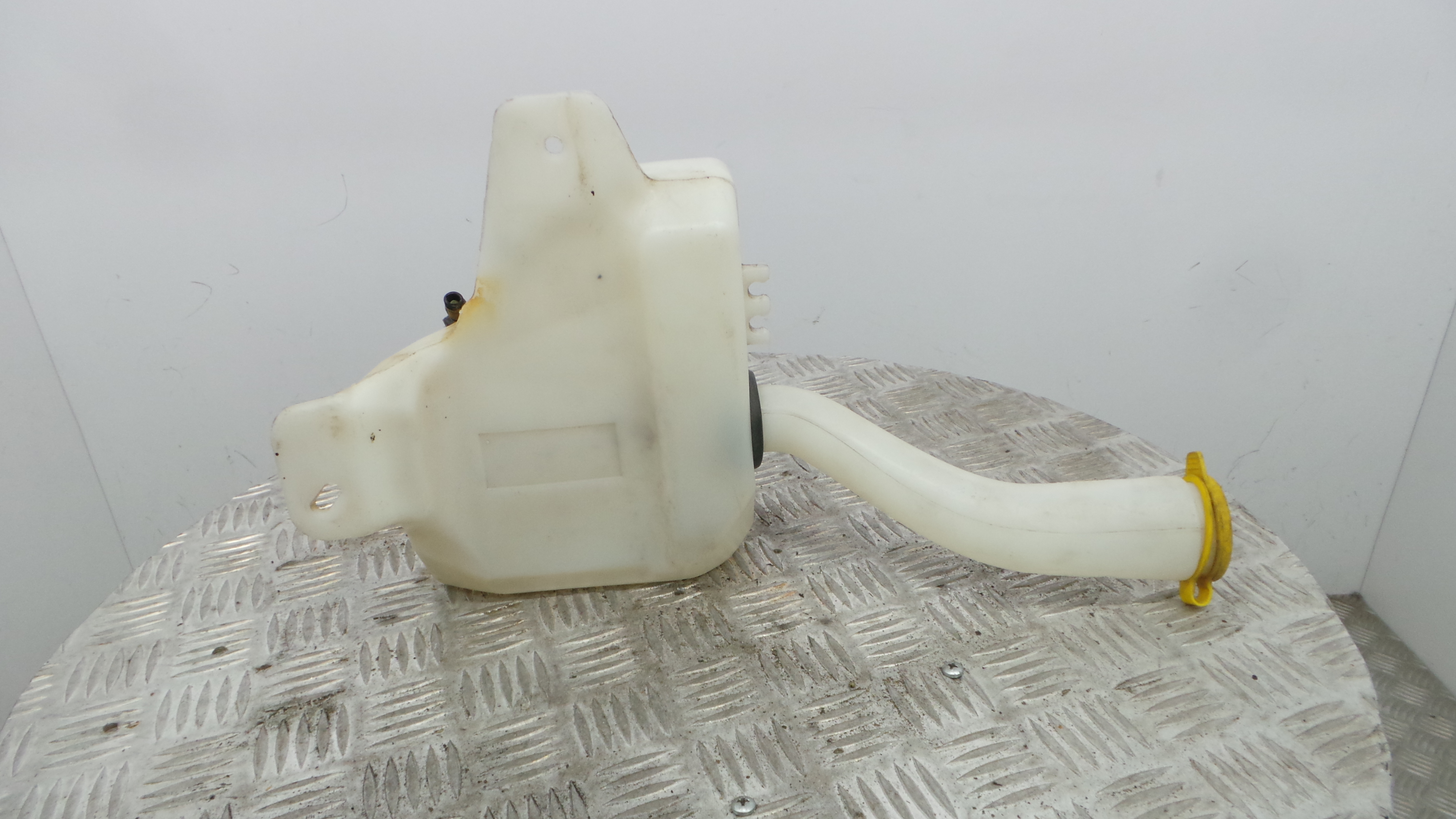 Depósito De Água Do Limpa-vidros 461011736 - OPEL CORSA D (S07)-33407729