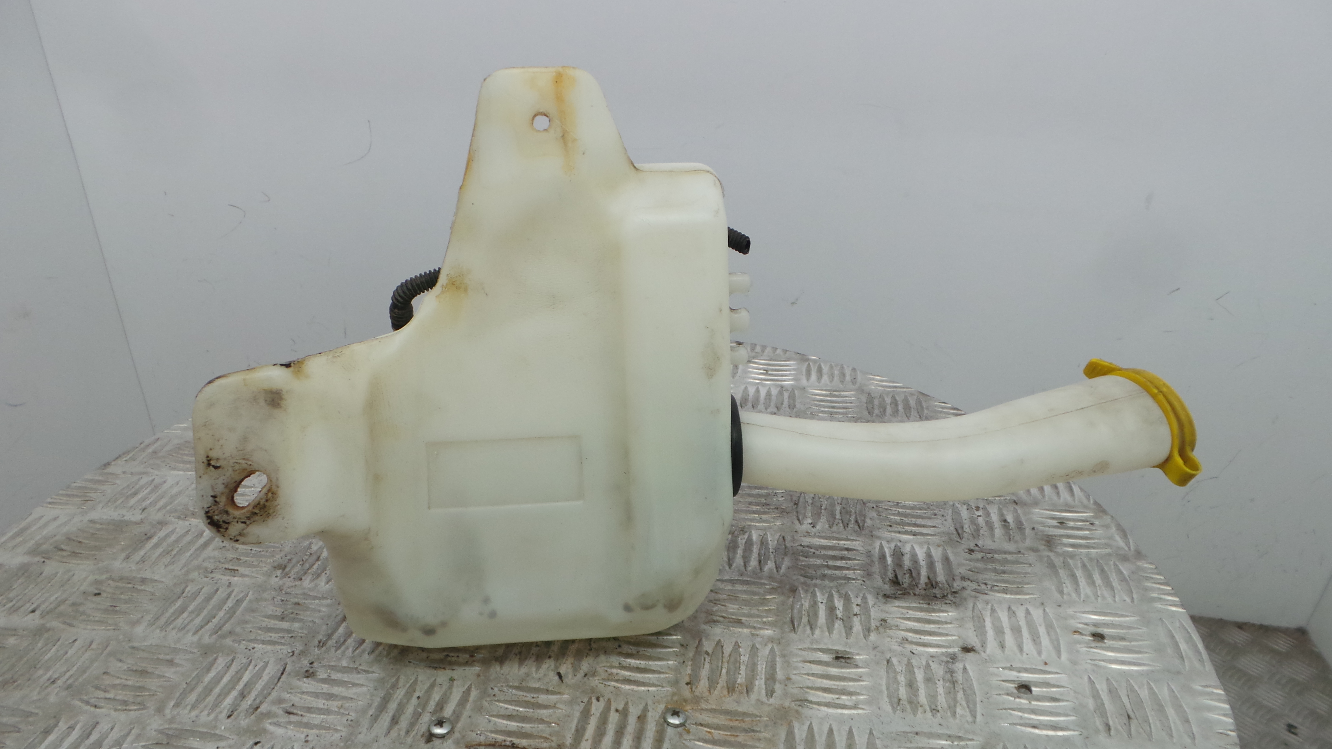 Depósito De Água Do Limpa-vidros 461011736 - OPEL CORSA D (S07)-33407793 Depósito De Água Do Limpa-vidros 461011736 - OPEL CORSA D (S07)-33407793