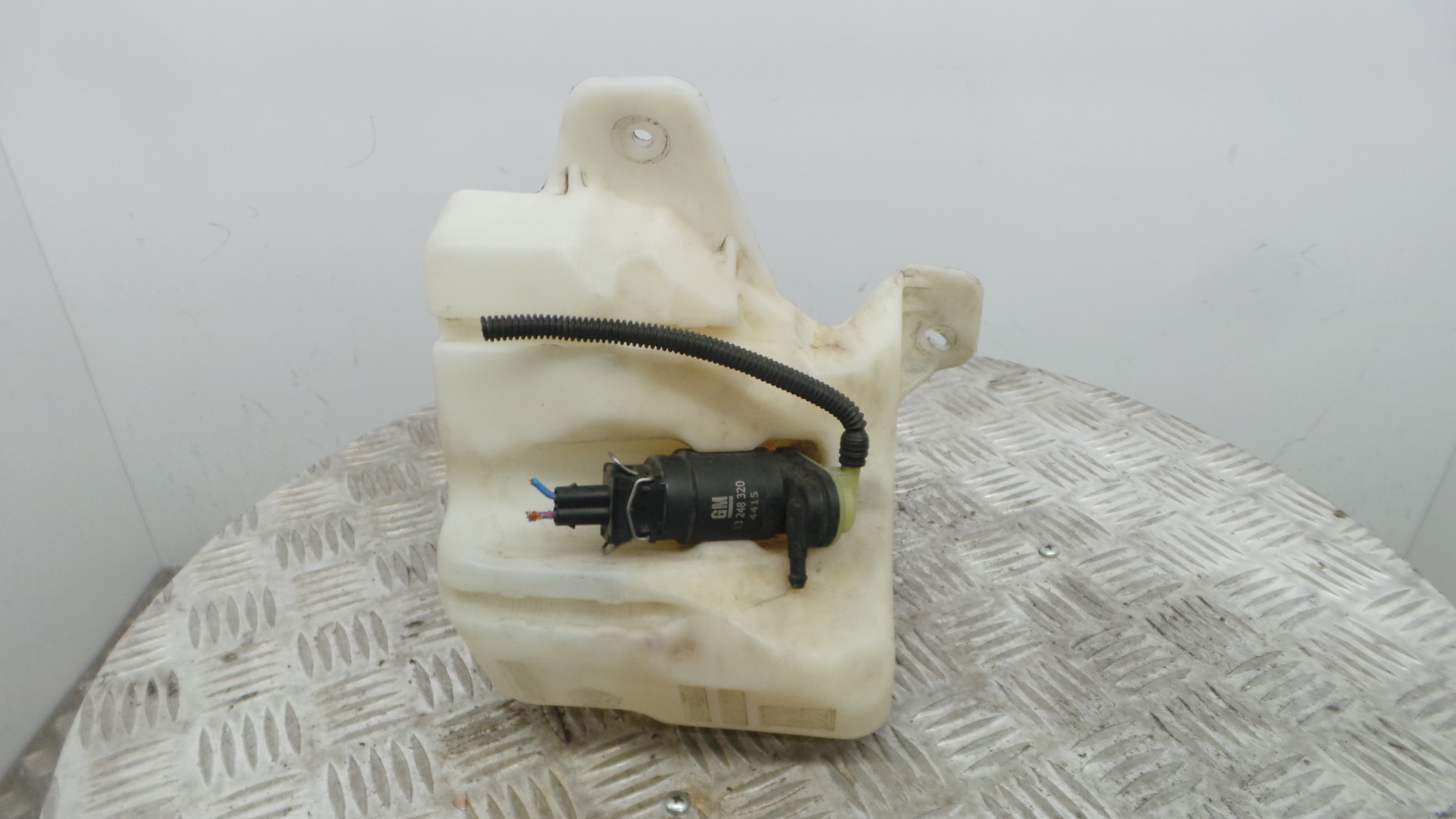 Depósito De Água Do Limpa-vidros 461011736 - OPEL CORSA D (S07)-33407854