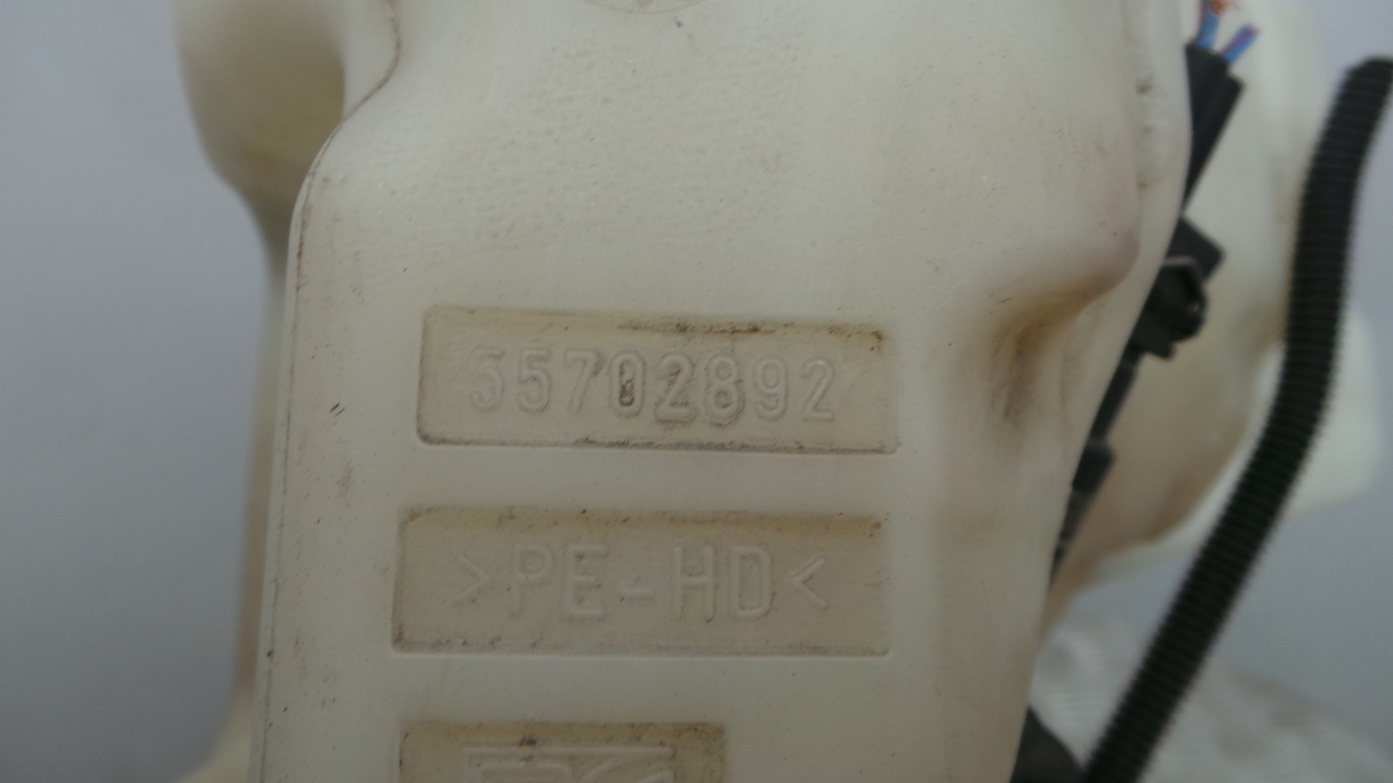 Depósito De Água Do Limpa-vidros 461011736 - OPEL CORSA D (S07)-33407854