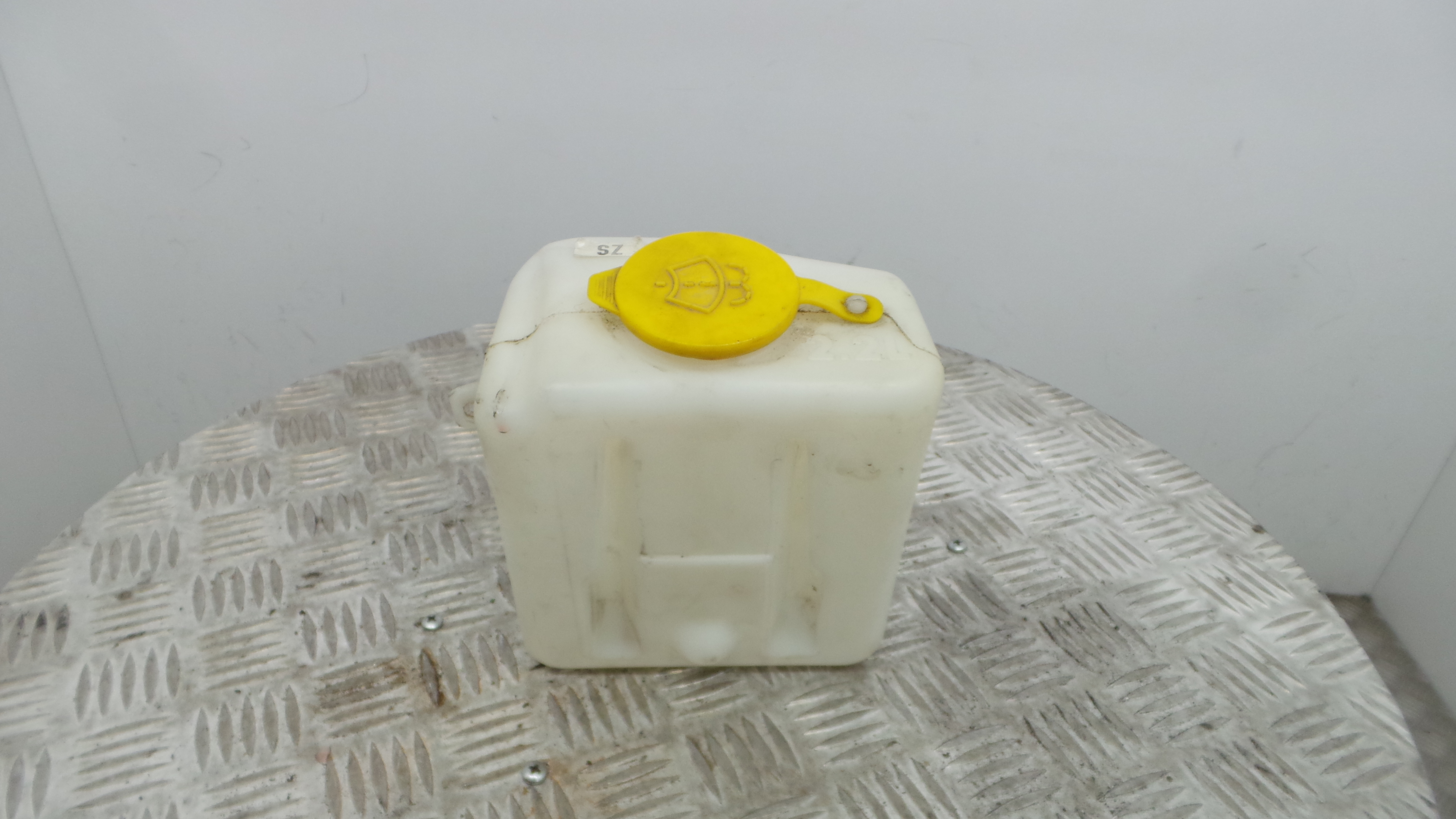 Depósito De Água Do Limpa-vidros 9114661 - OPEL CORSA C (X01)-33407870 Depósito De Água Do Limpa-vidros 9114661 - OPEL CORSA C (X01)-33407870