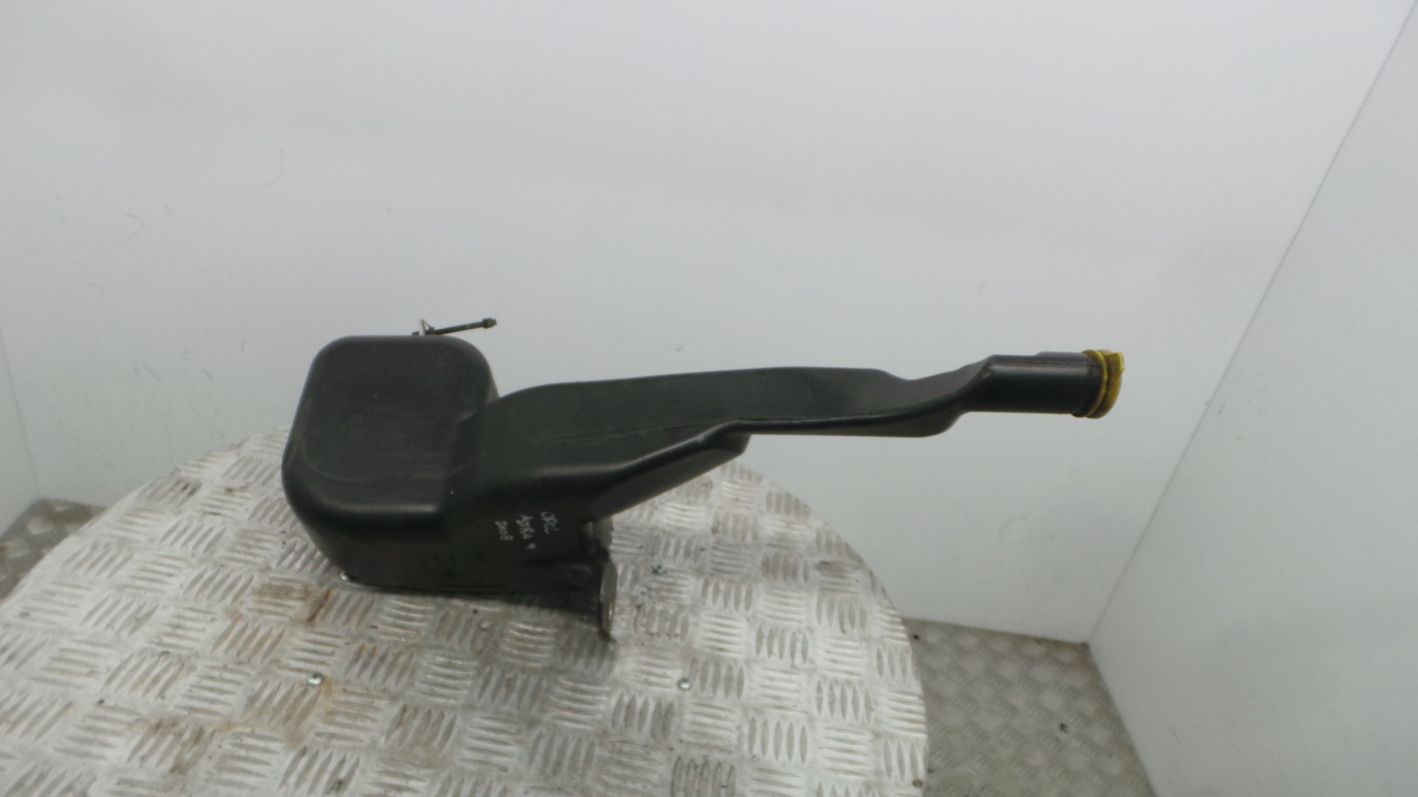 Depósito De Água Do Limpa-vidros 13118158 - OPEL ASTRA H (A04)-33409793 Depósito De Água Do Limpa-vidros 13118158 - OPEL ASTRA H (A04)-33409793