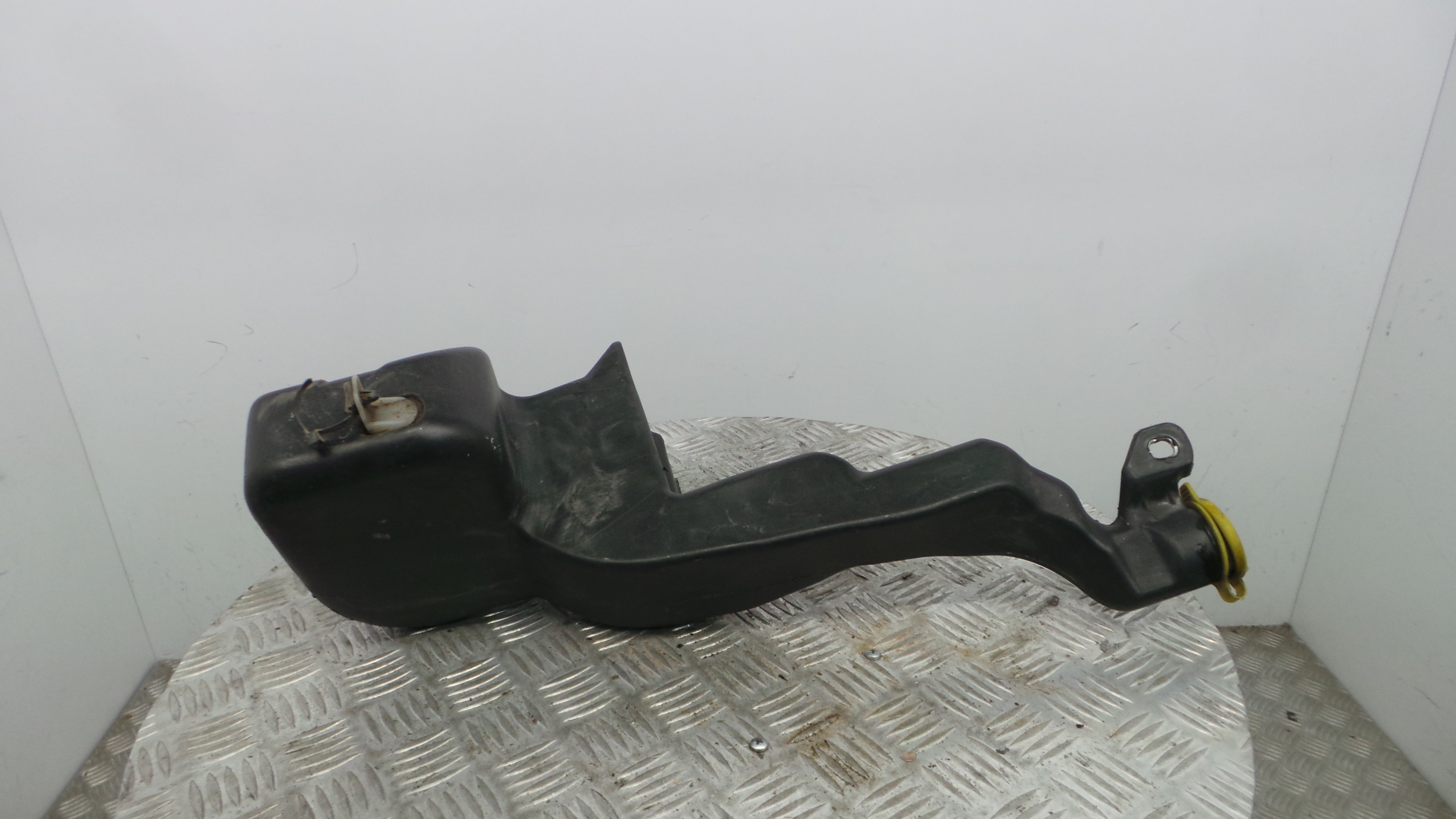 Depósito De Água Do Limpa-vidros 13118158 - OPEL ASTRA H (A04)-33409795 Depósito De Água Do Limpa-vidros 13118158 - OPEL ASTRA H (A04)-33409795