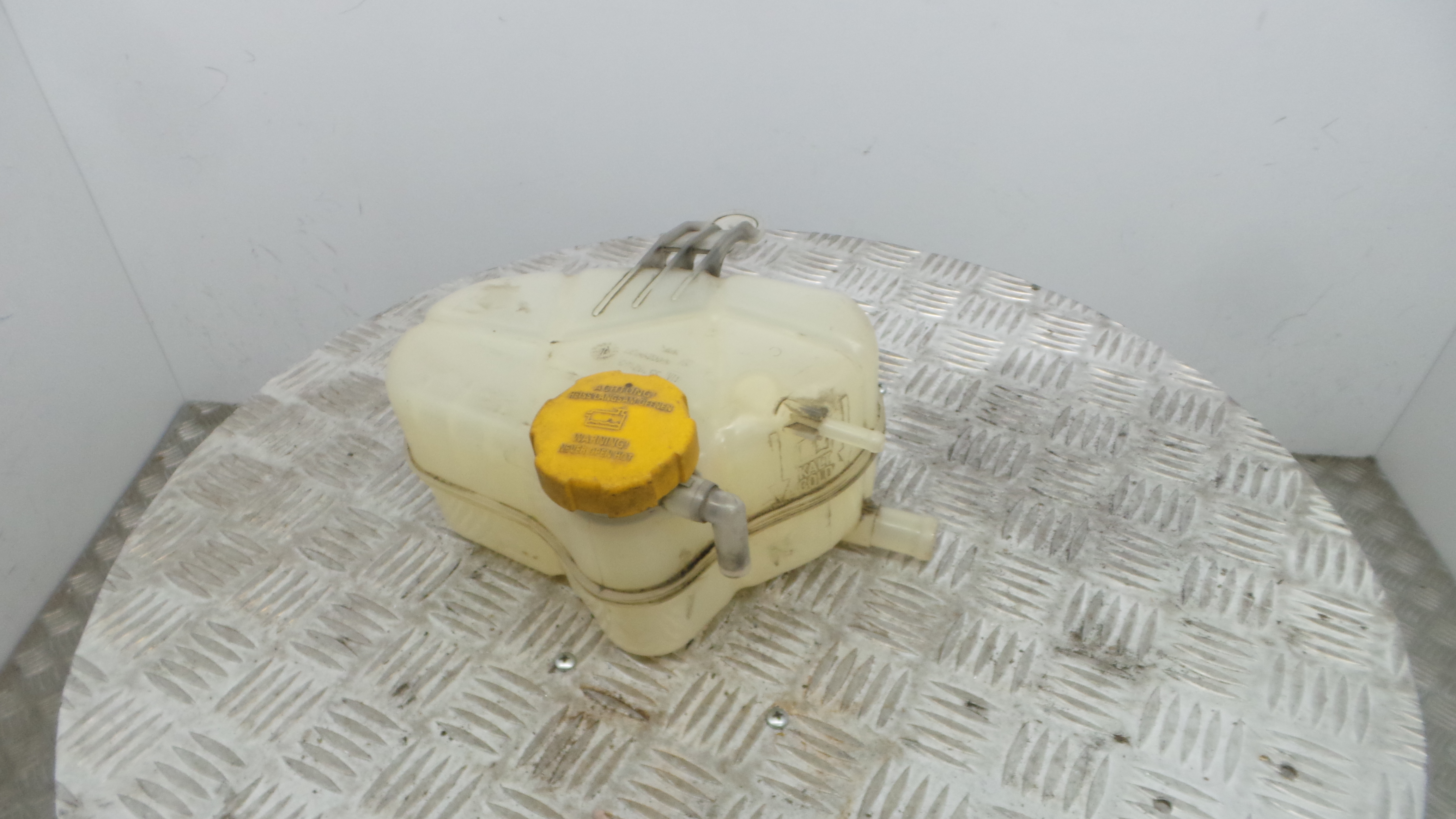 Depósito Água Radiador / Vazo de Expansao 55702165 - OPEL CORSA D (S07)-33409805