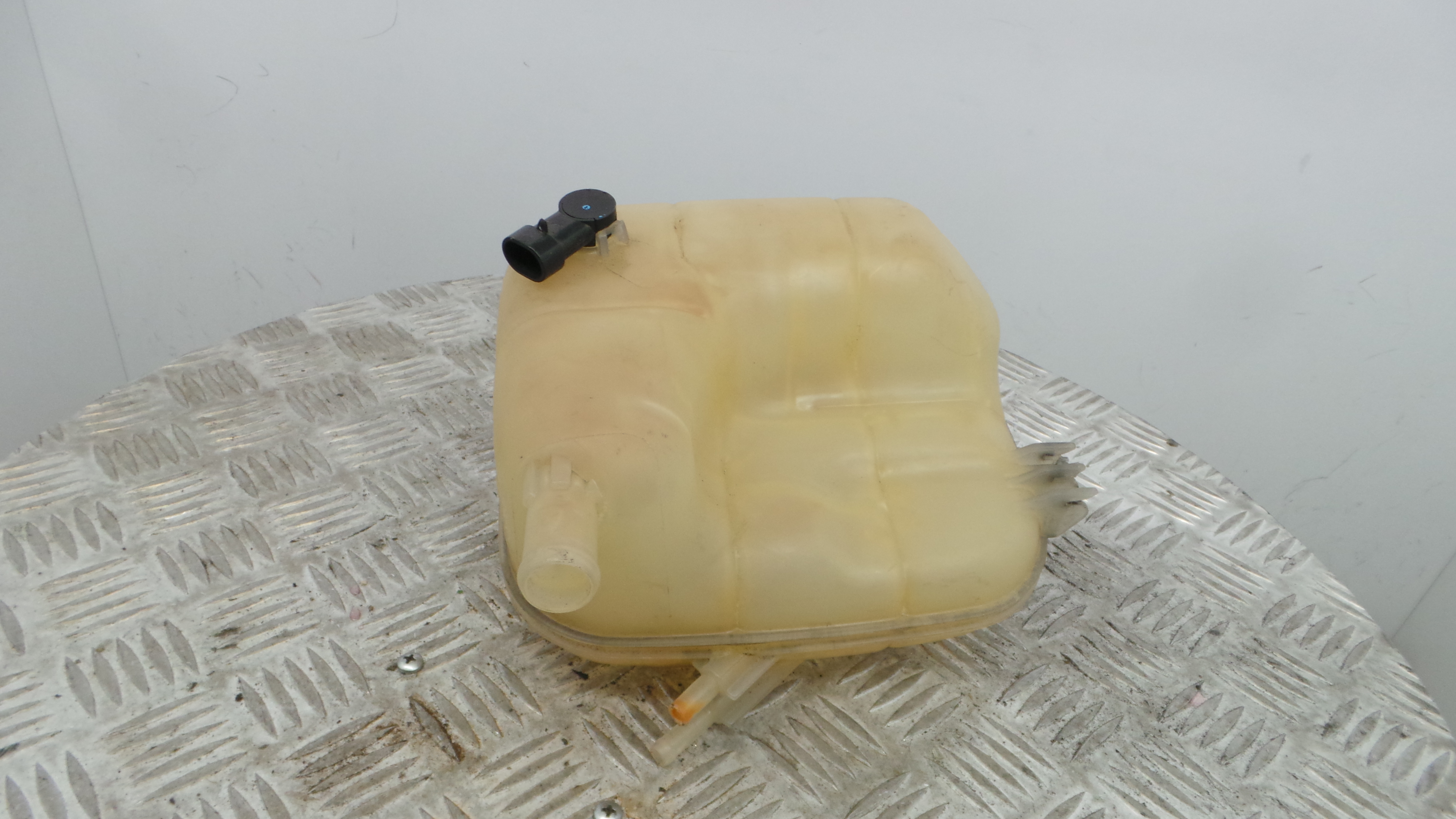 Depósito Água Radiador / Vazo de Expansao 24469940 - OPEL ASTRA H (A04)-33409843