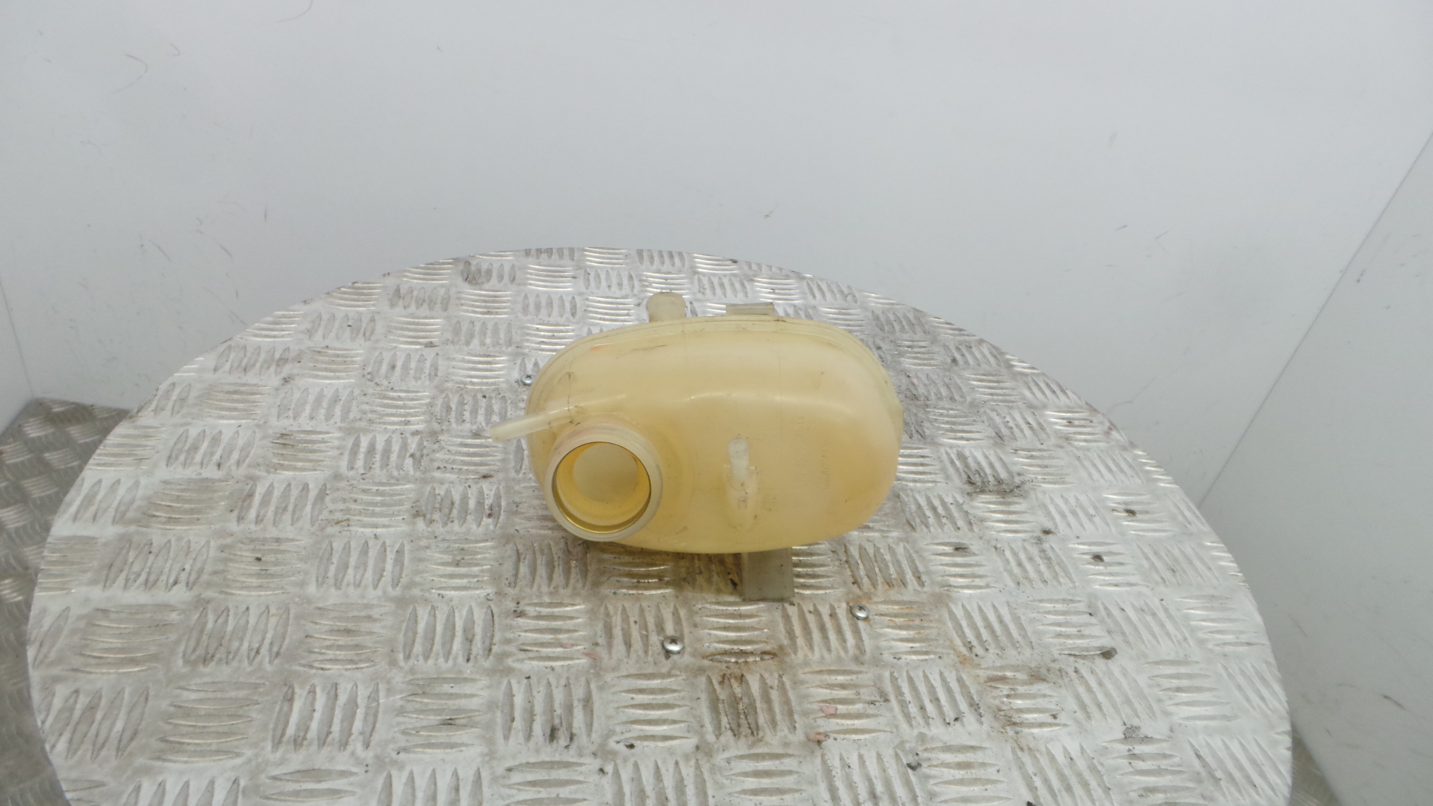 Depósito Água Radiador / Vazo de Expansao 09128766 - OPEL CORSA C (X01)-33409859