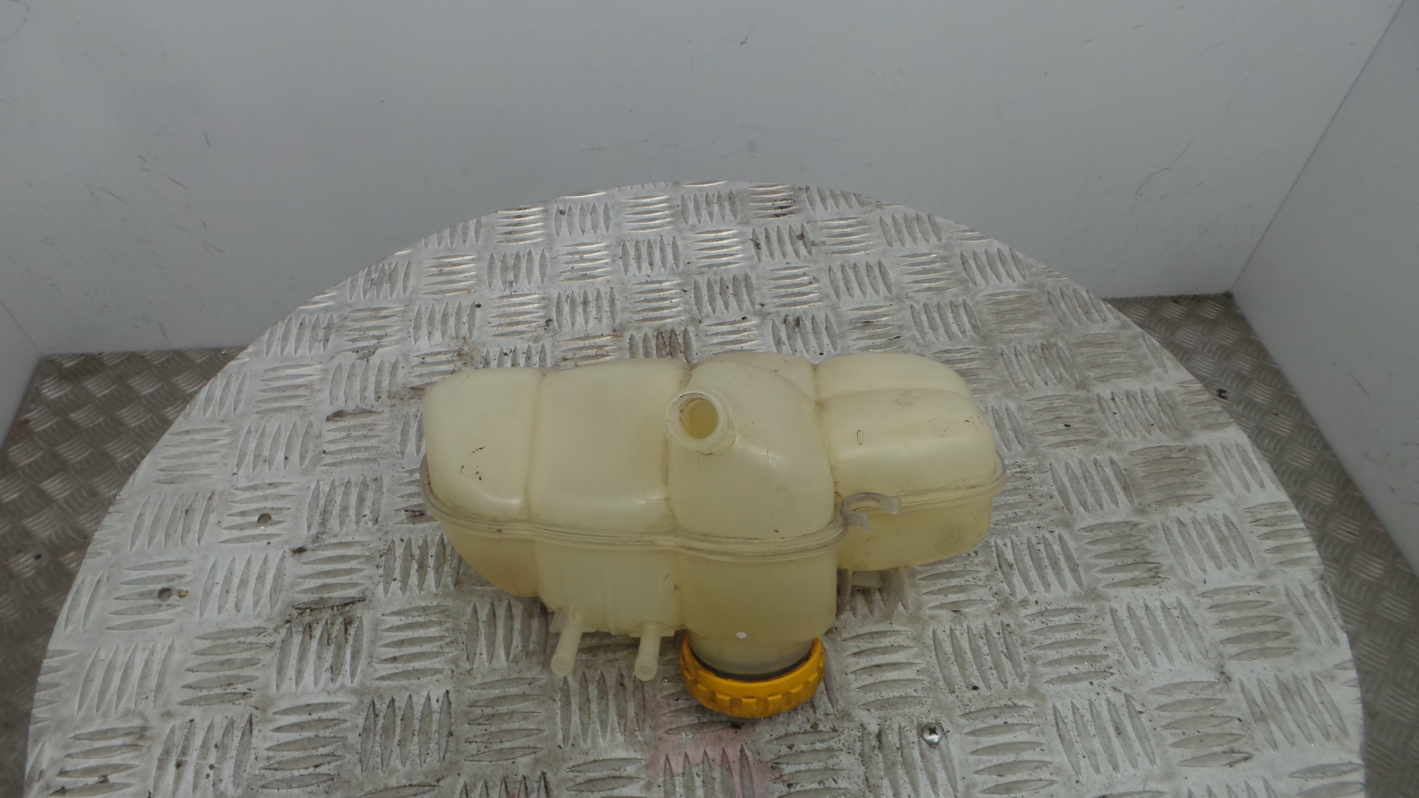 Depósito Água Radiador / Vazo de Expansao 13160252 - OPEL MERIVA A Veículo multiuso (X03)-33409876