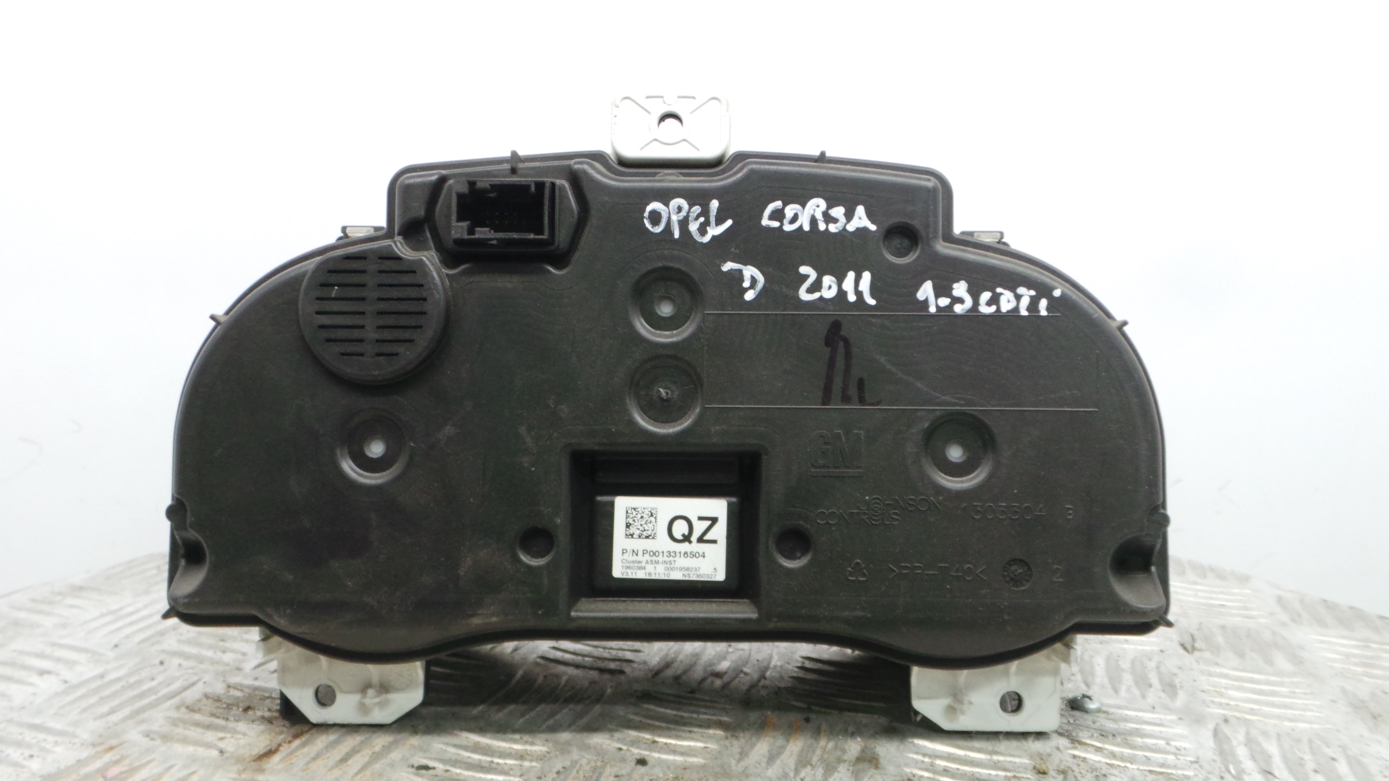 Quadrante 13316504 - OPEL CORSA D (S07)-33410140