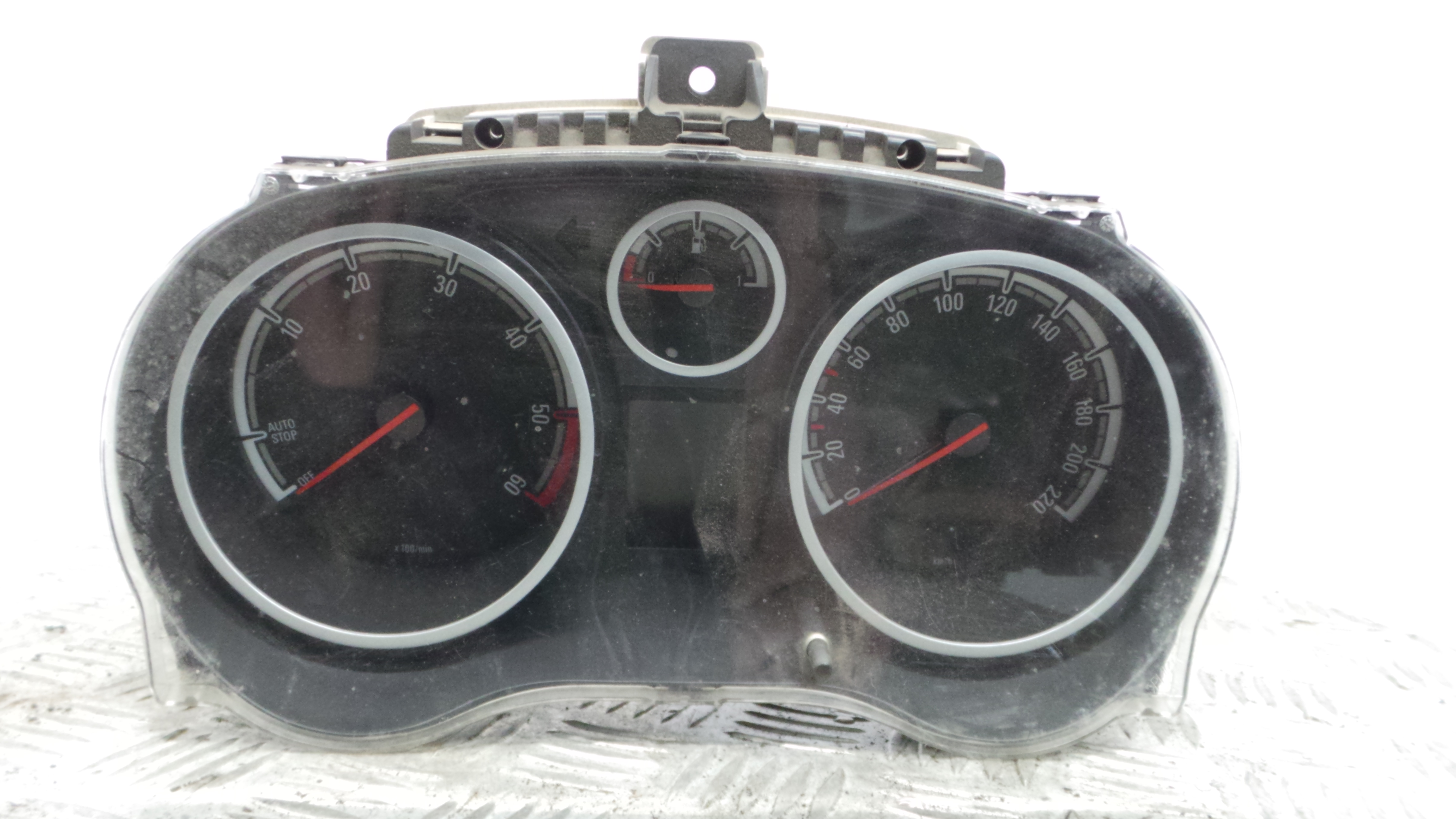 Quadrante 13316504 - OPEL CORSA D (S07)-33410161