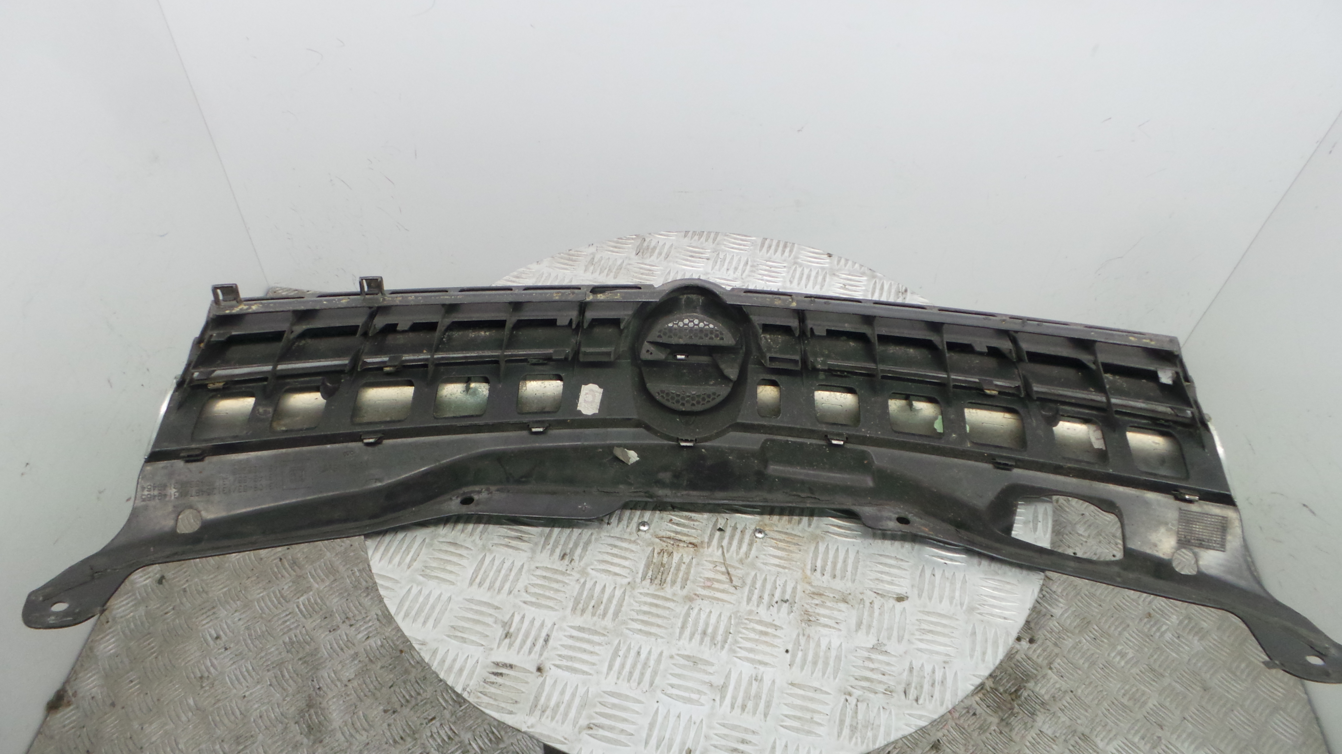 Grelha da Frente 13108463 - OPEL ASTRA H (A04)-33429246