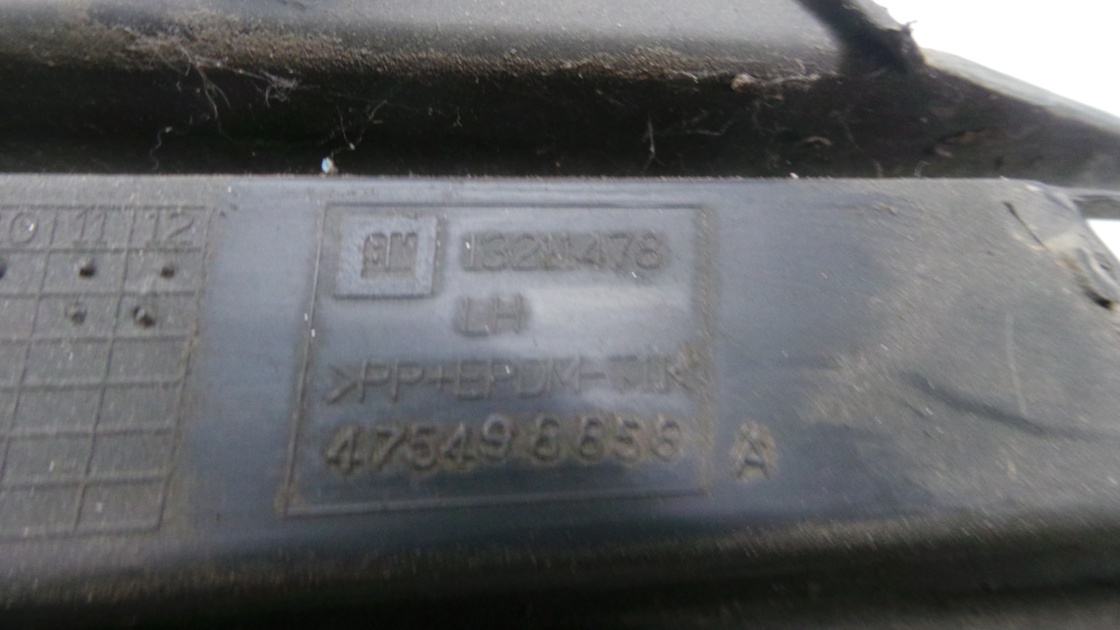 Grelha do Pára-Choques Esquerdo 13211478 - OPEL CORSA D (S07)-33438458