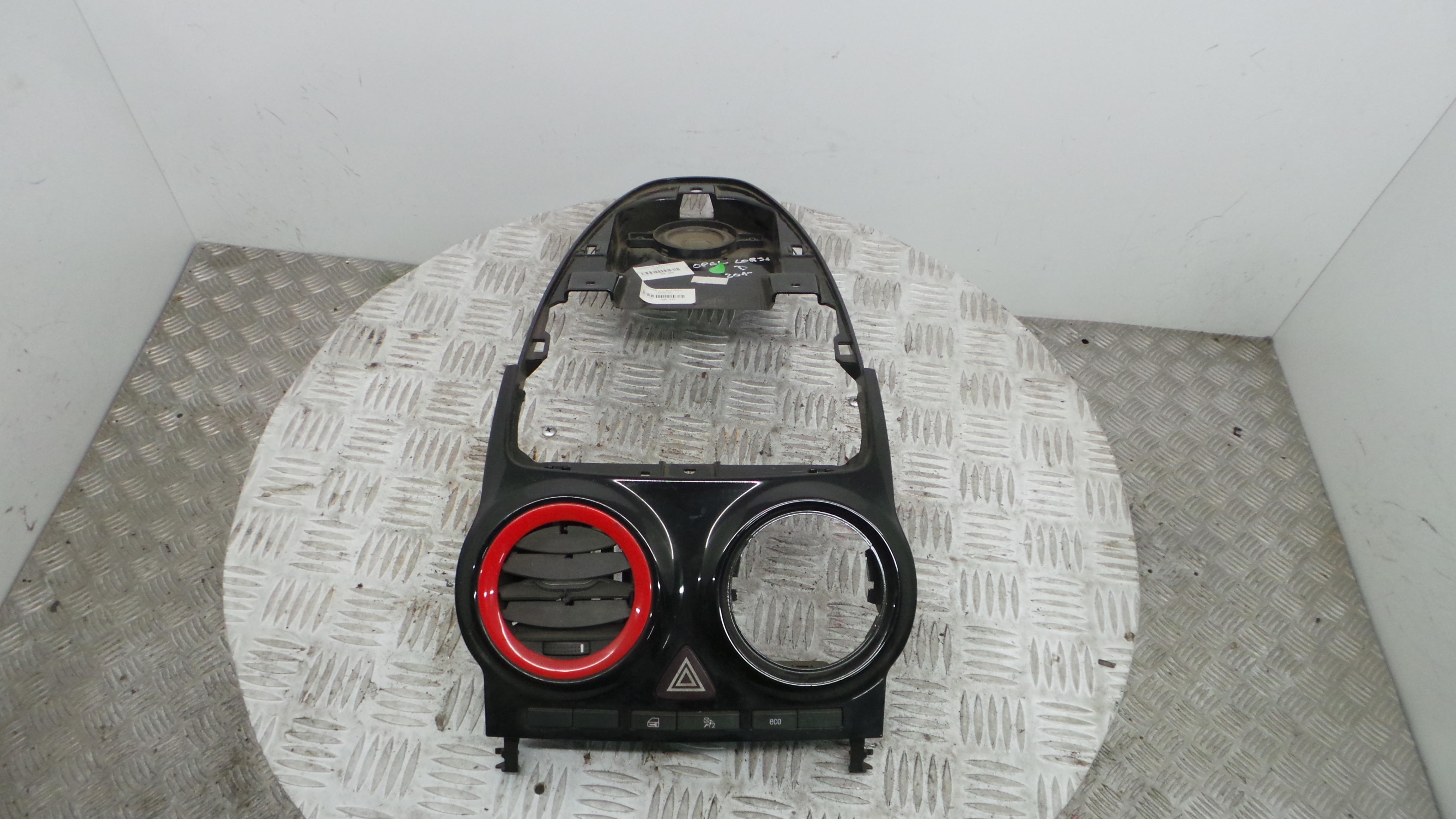 Consola central Tablier  13295008 - OPEL CORSA D (S07)-33448163