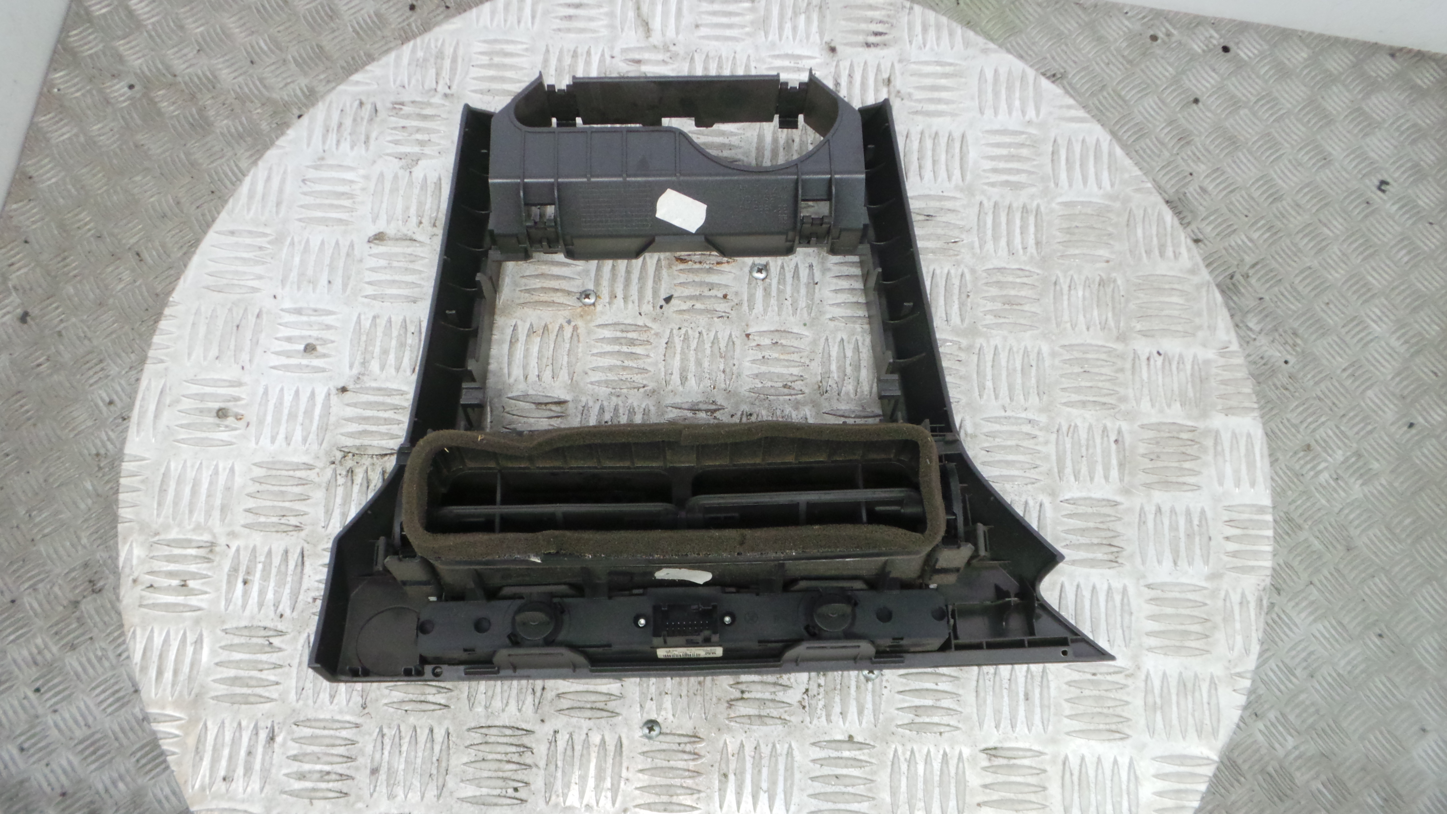 Consola central Tablier  331985437 - OPEL ASTRA H (A04)-33454013