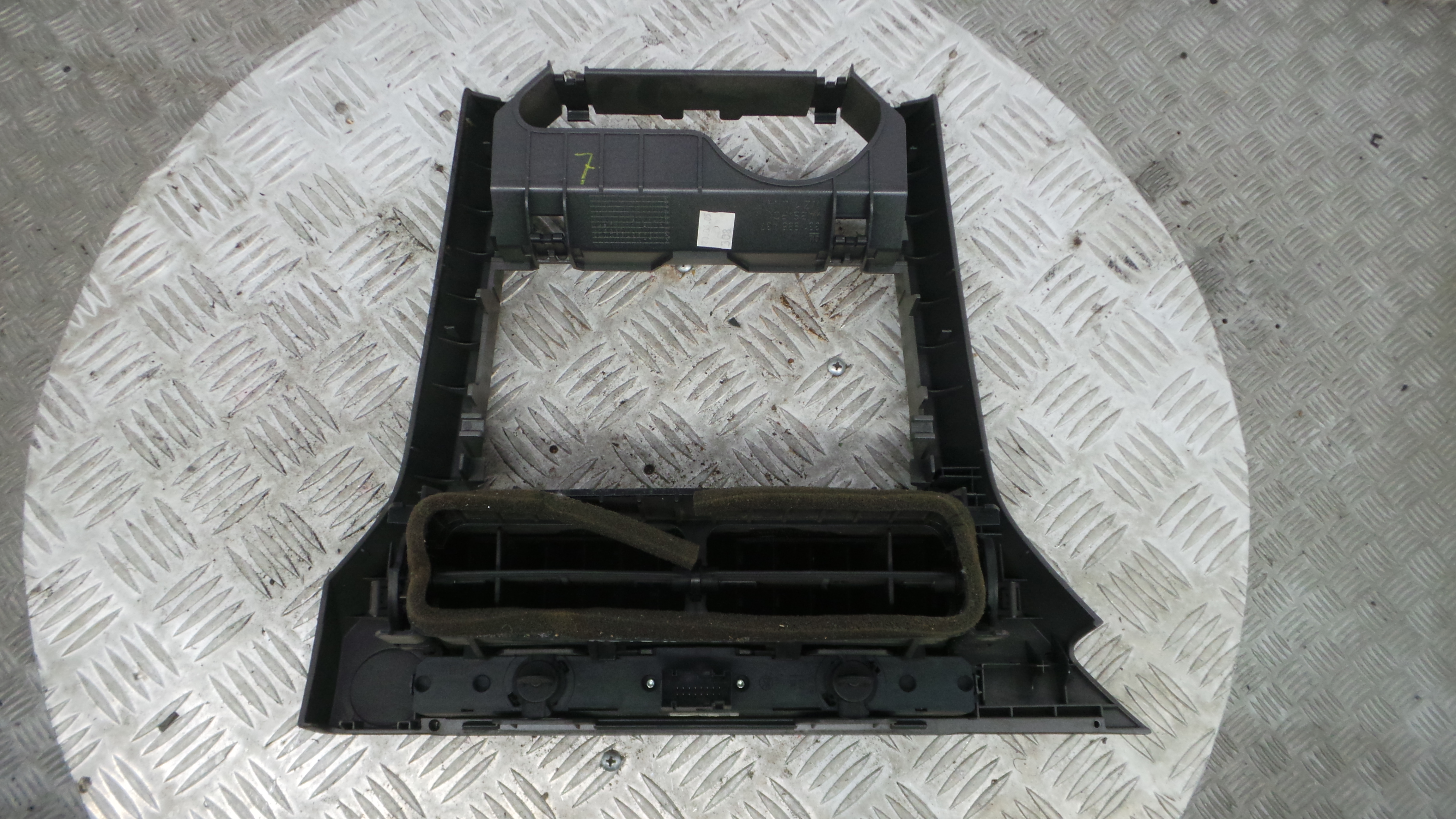 Consola central Tablier  331985437 - OPEL ASTRA H (A04)-33455735