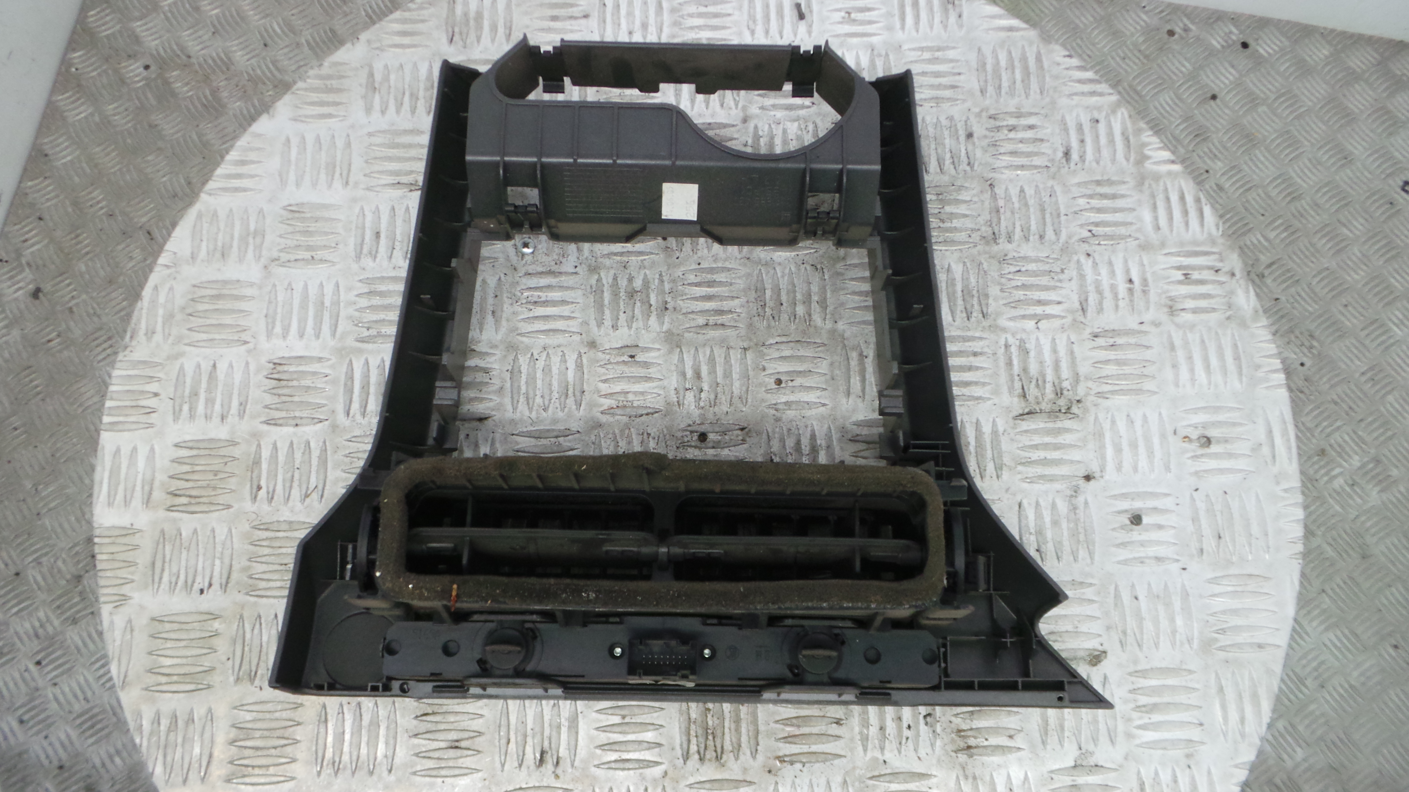 Consola central Tablier  331985437 - OPEL ASTRA H (A04)-33458004