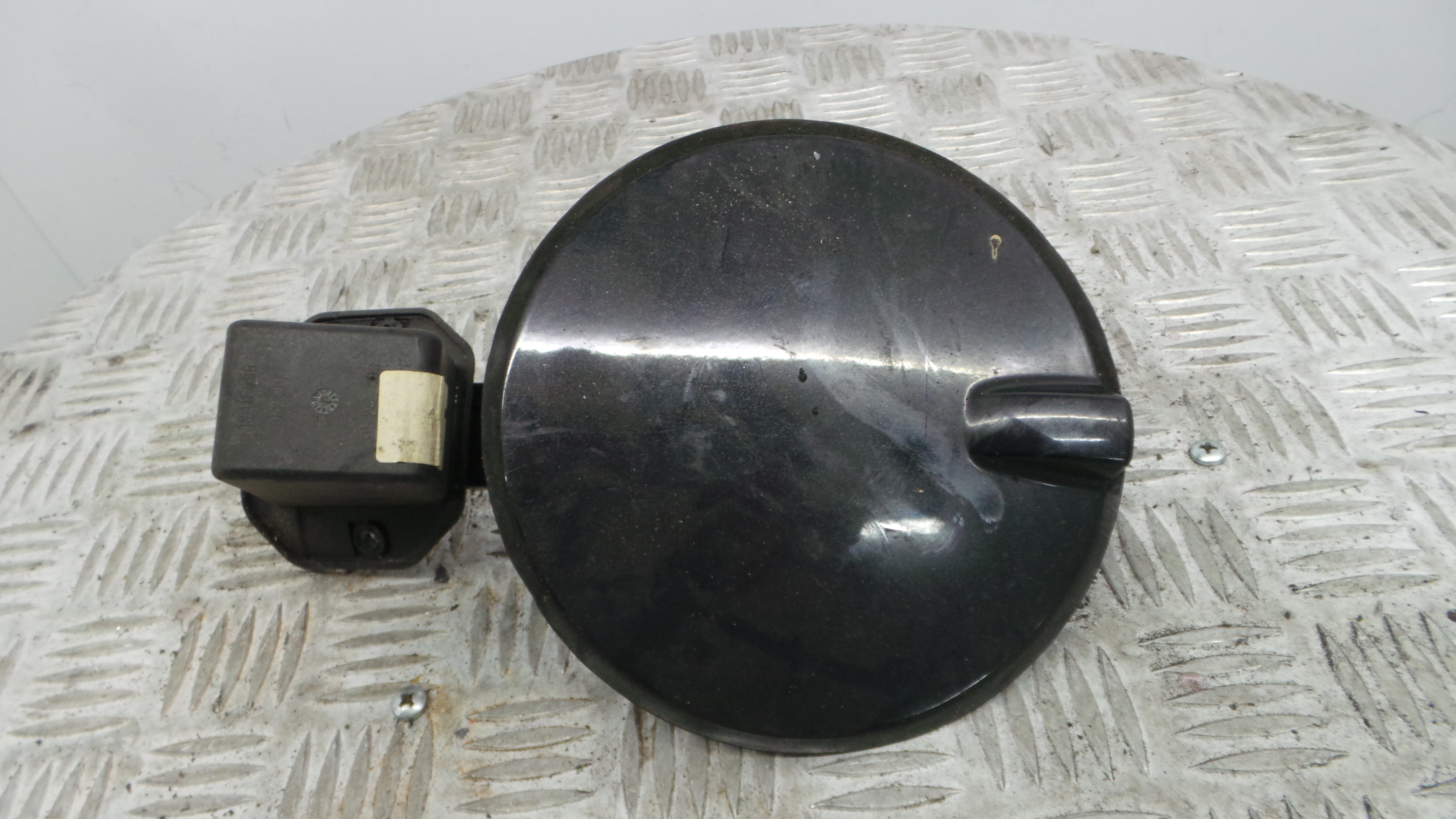 Tampão de Combustivel  13111597 - OPEL ASTRA H (A04)-33627899