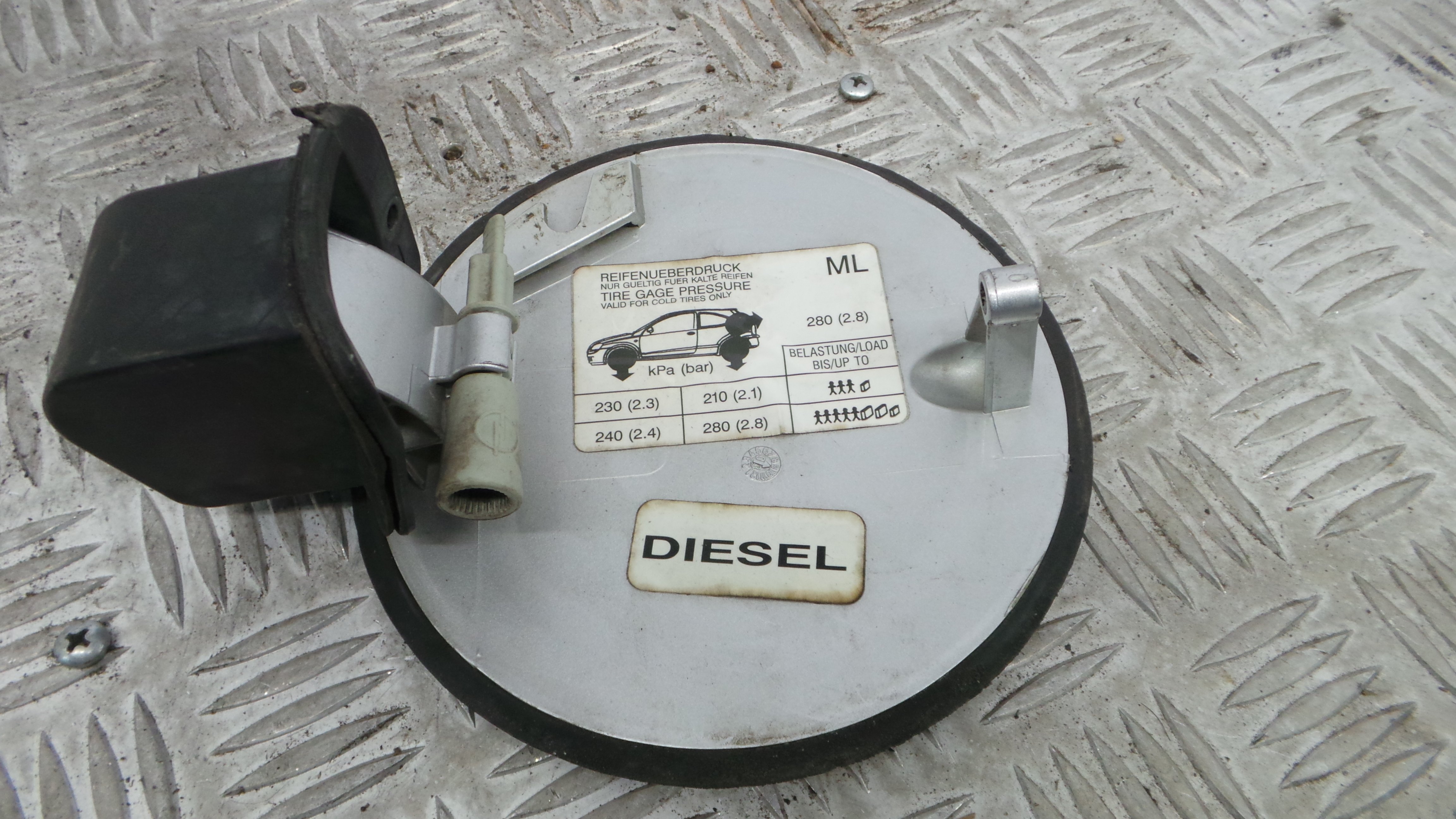 Tampão de Combustivel 9196447 - OPEL CORSA C (X01)-33627971