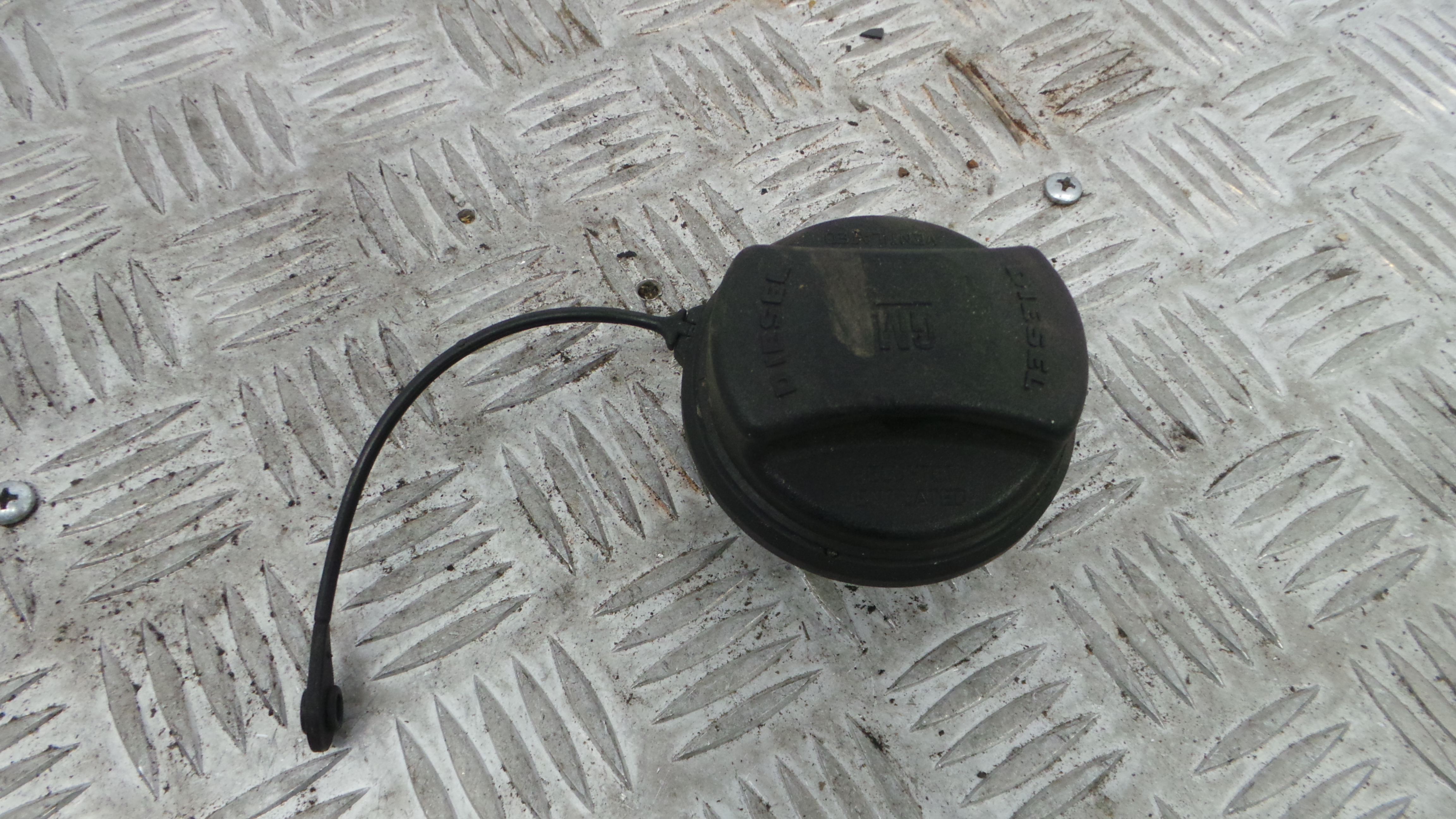 Tampão de Combustivel  13140958 - OPEL ASTRA H (A04)-33627989