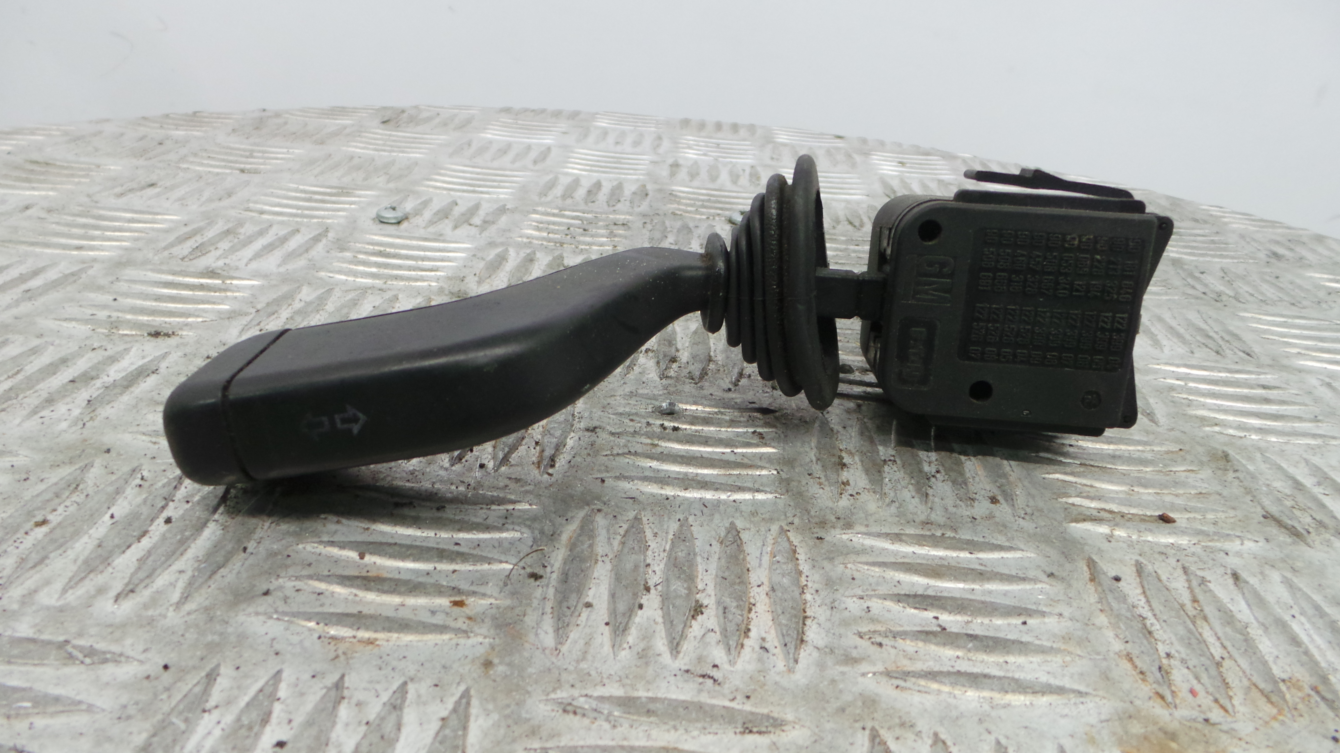 Manete / Comando dos Piscas 90181846 - OPEL CORSA B (S93)-33628144