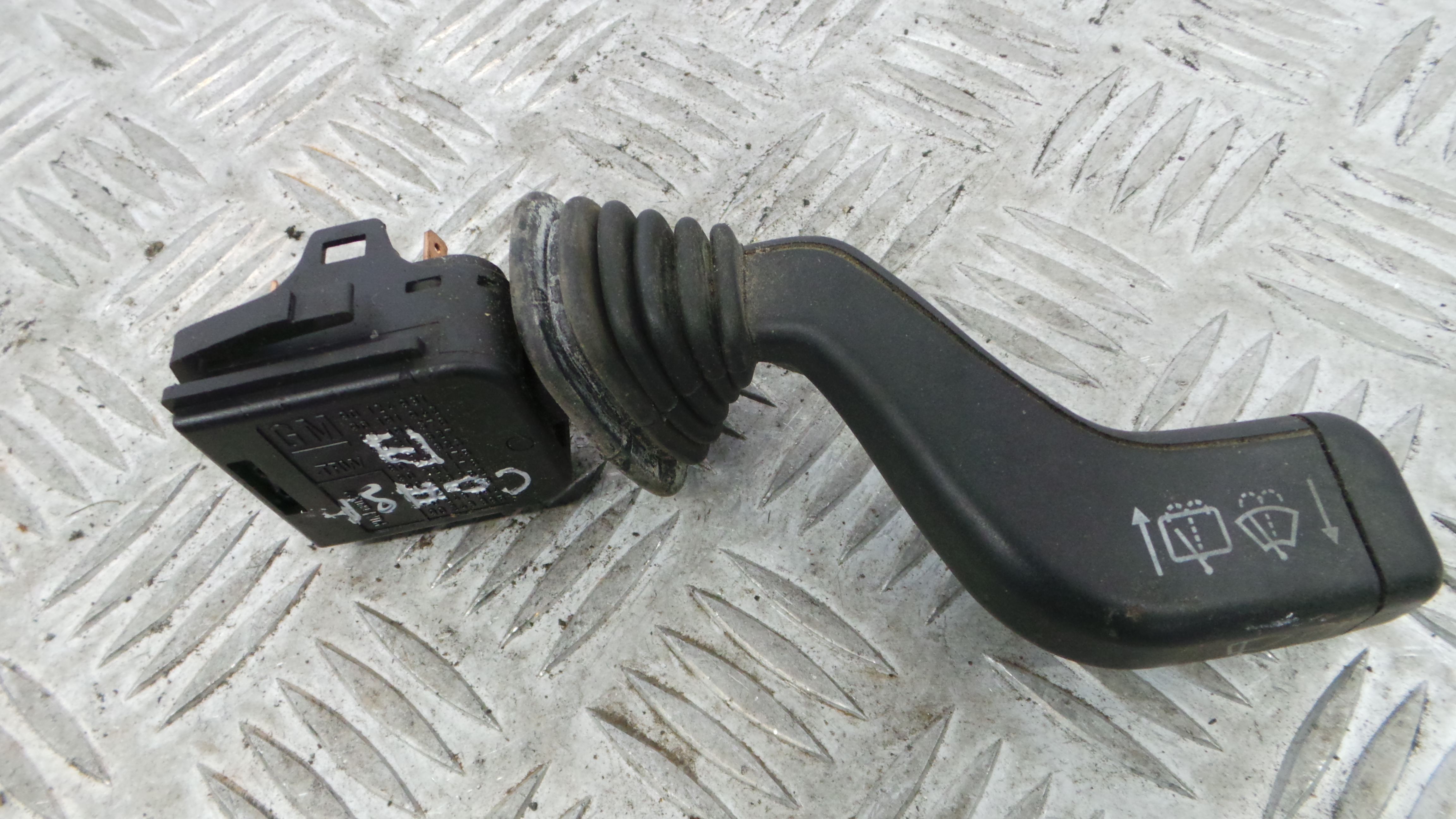 Comando de Limpa Para Brisas 90124931 - OPEL CORSA B (S93)-33628166