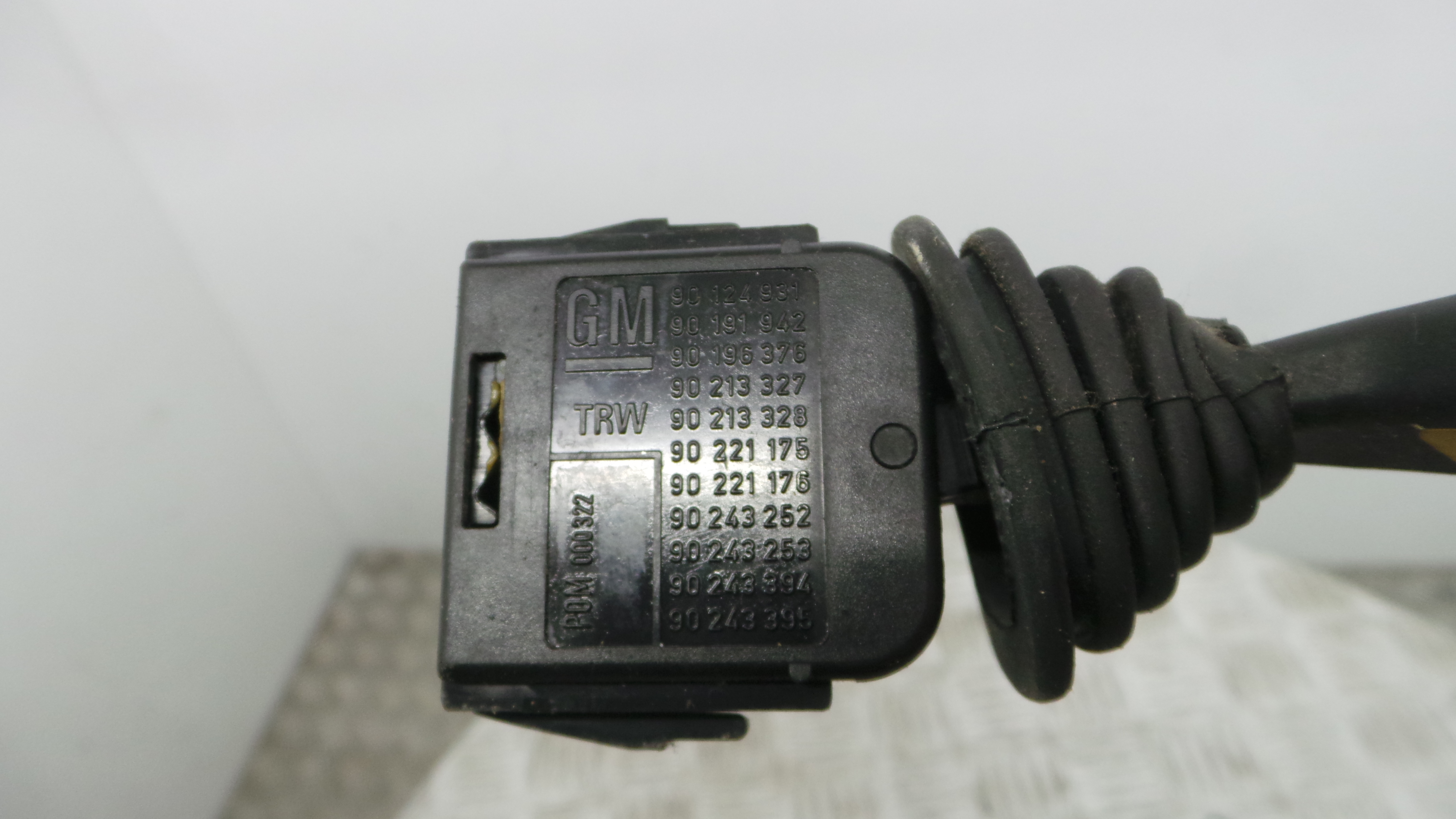 Comando de Limpa Para Brisas 90124931 - OPEL CORSA B (S93)-33628285