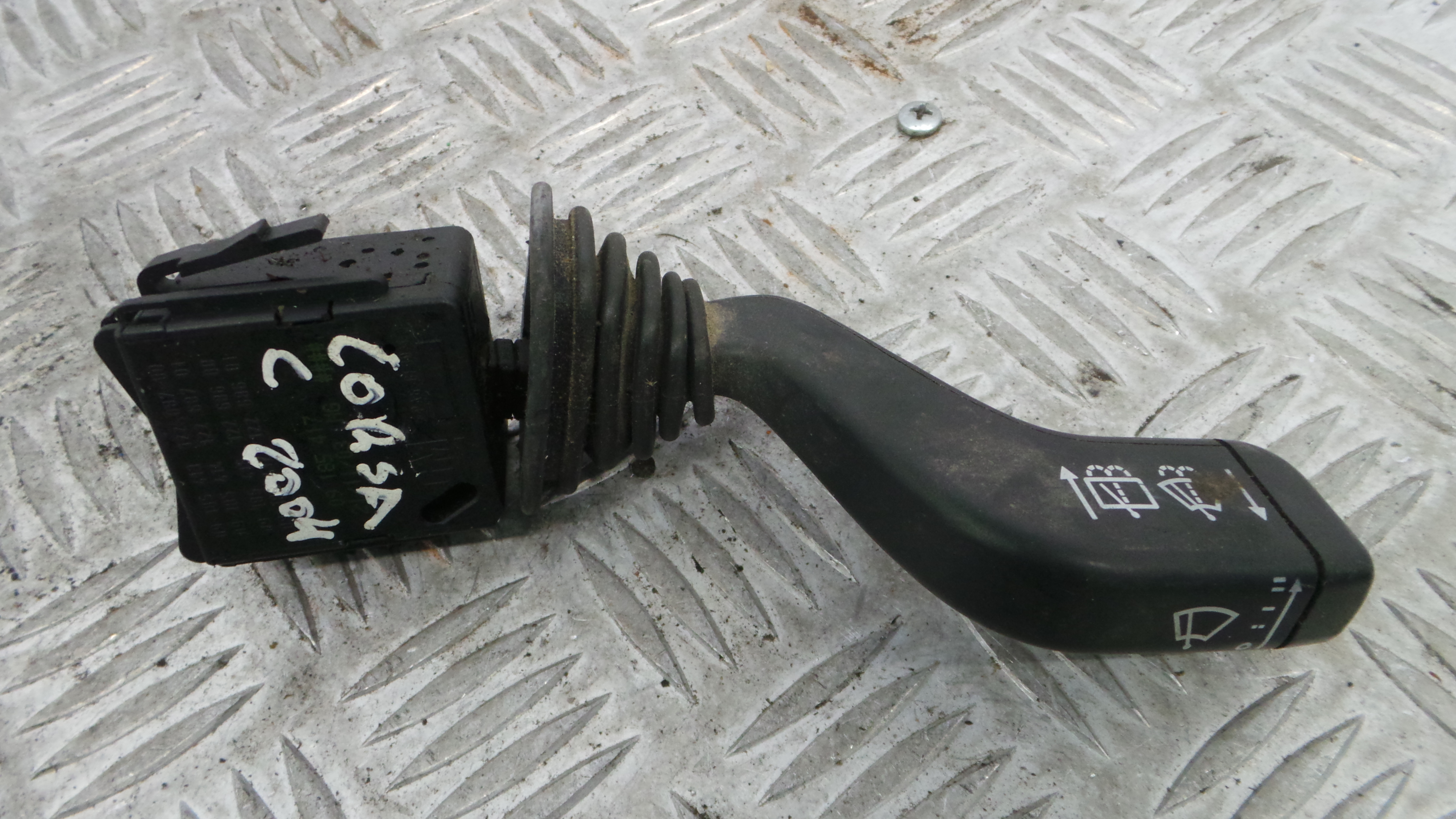 Comando de Limpa Para Brisas 09185417 - OPEL CORSA C (X01)-33628497