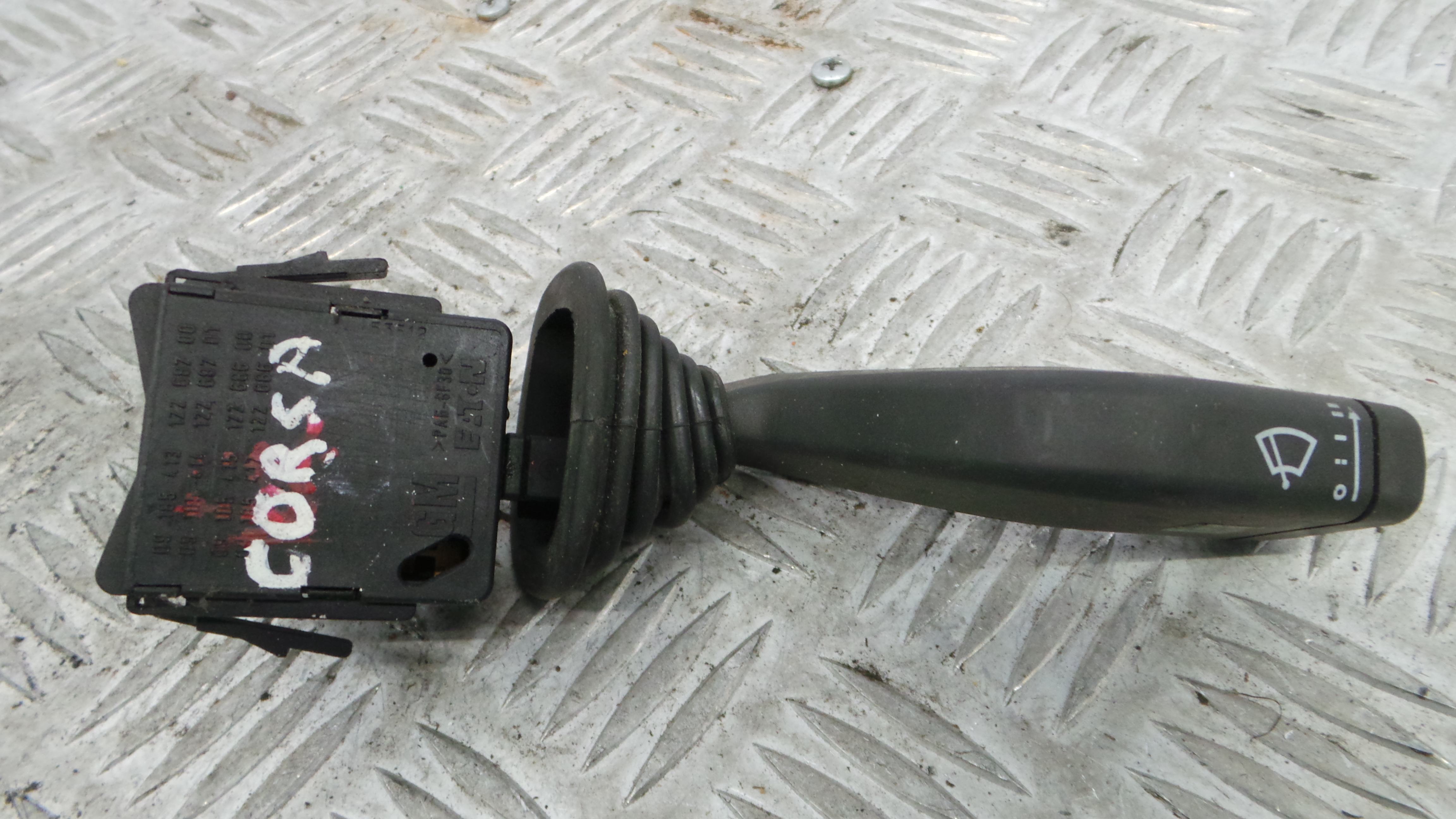 Comando de Limpa Para Brisas 09185413 - OPEL CORSA C (X01)-33628516