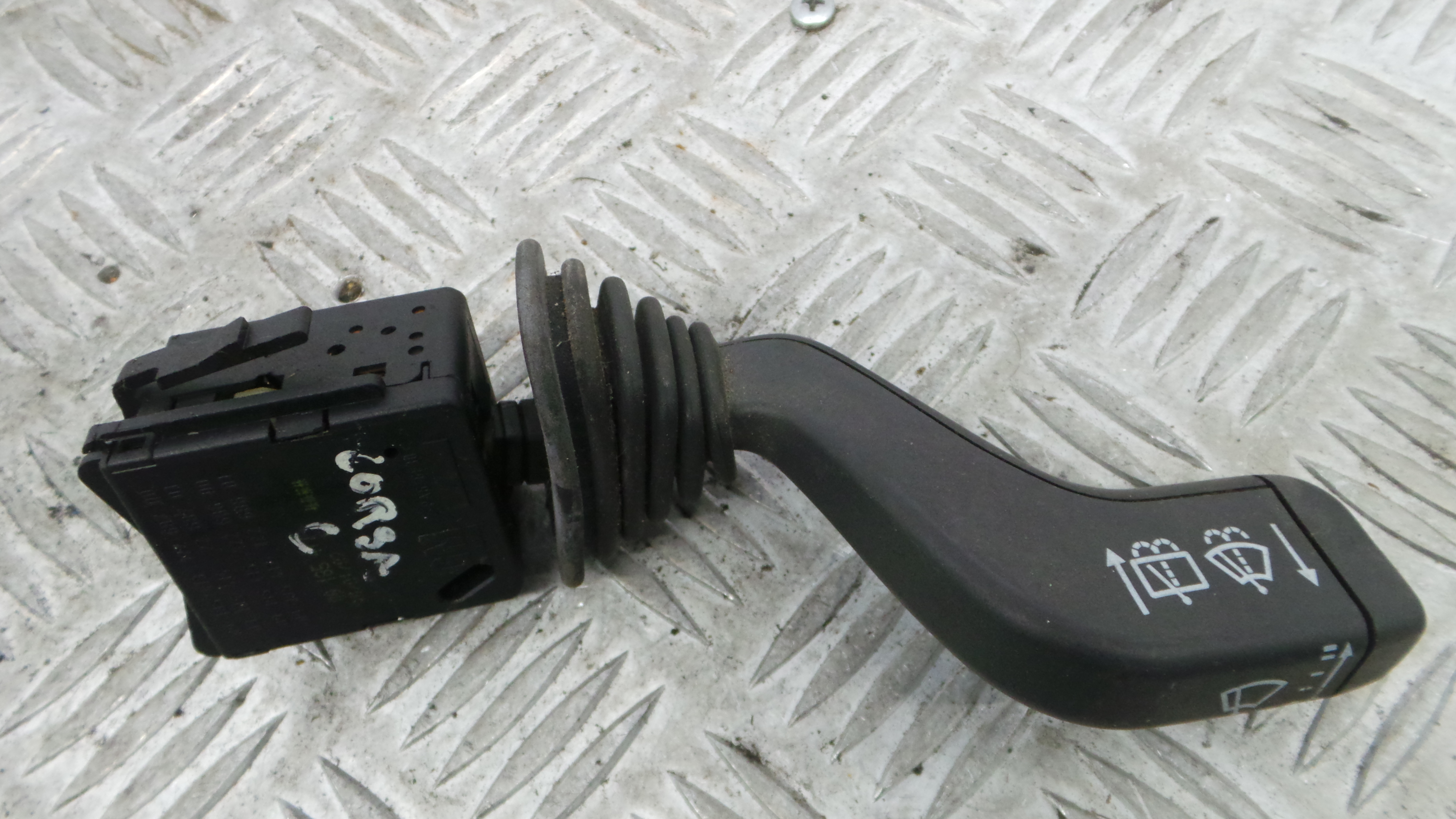 Comando de Limpa Para Brisas 09185417 - OPEL CORSA C (X01)-33628524