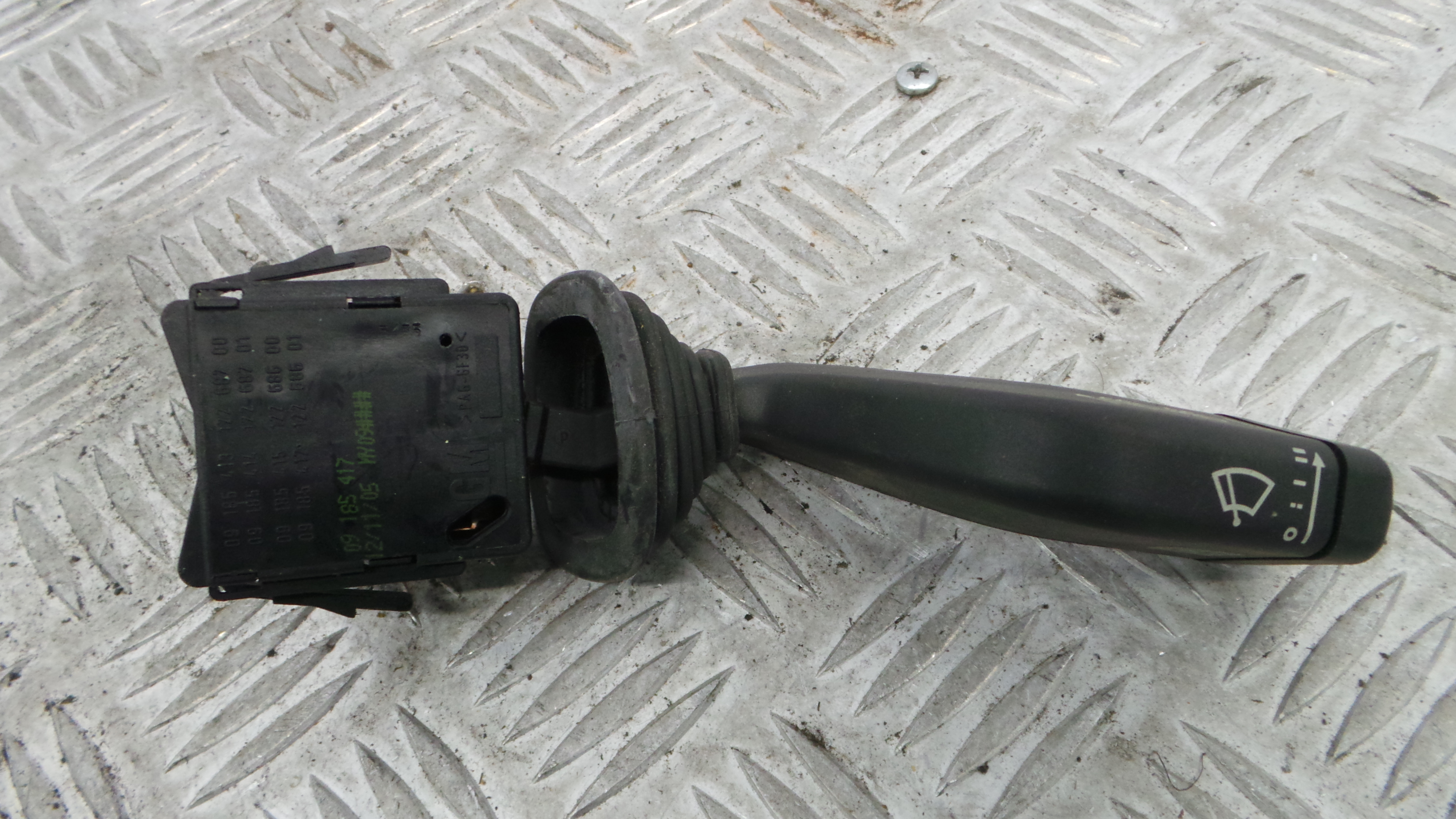 Comando de Limpa Para Brisas 09185417 - OPEL CORSA C (X01)-33628530