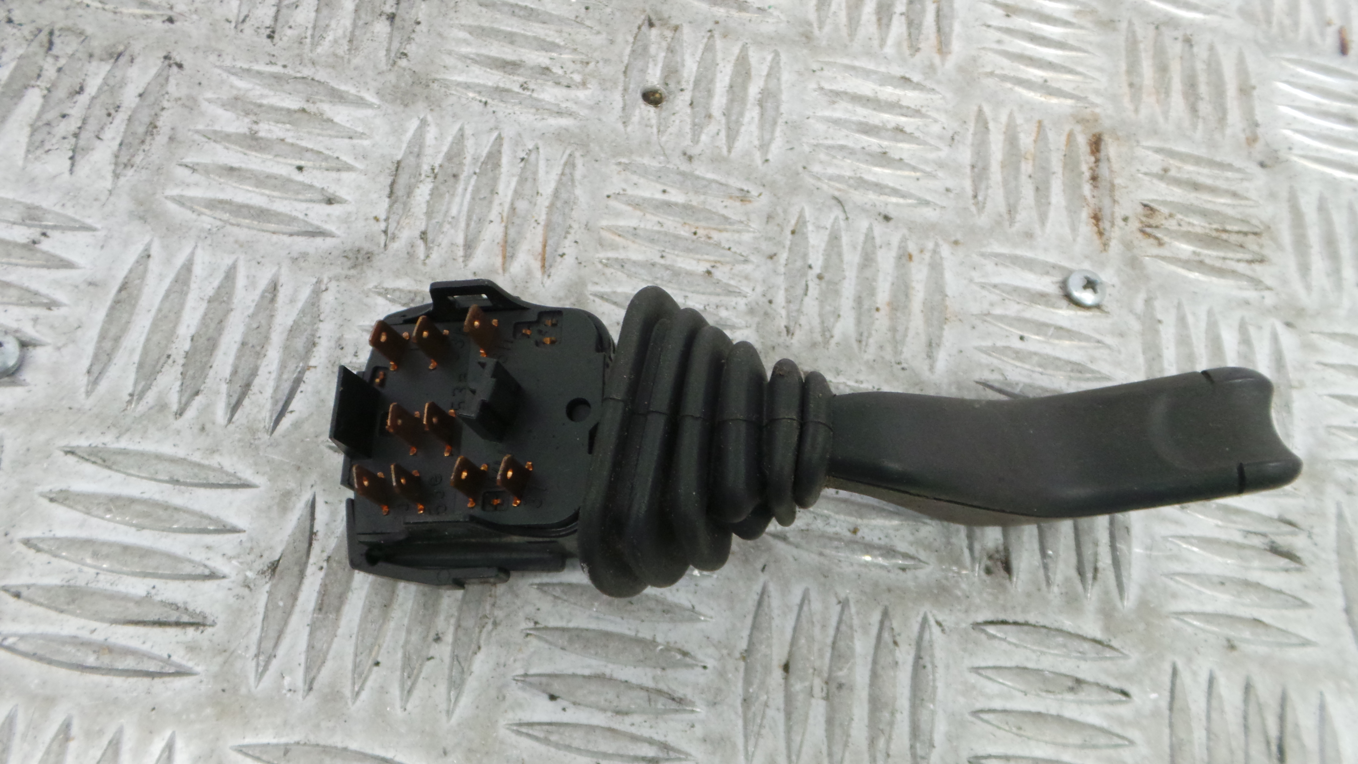 Comando de Limpa Para Brisas 90124931 - OPEL ASTRA F Hatchback (T92)-33628594