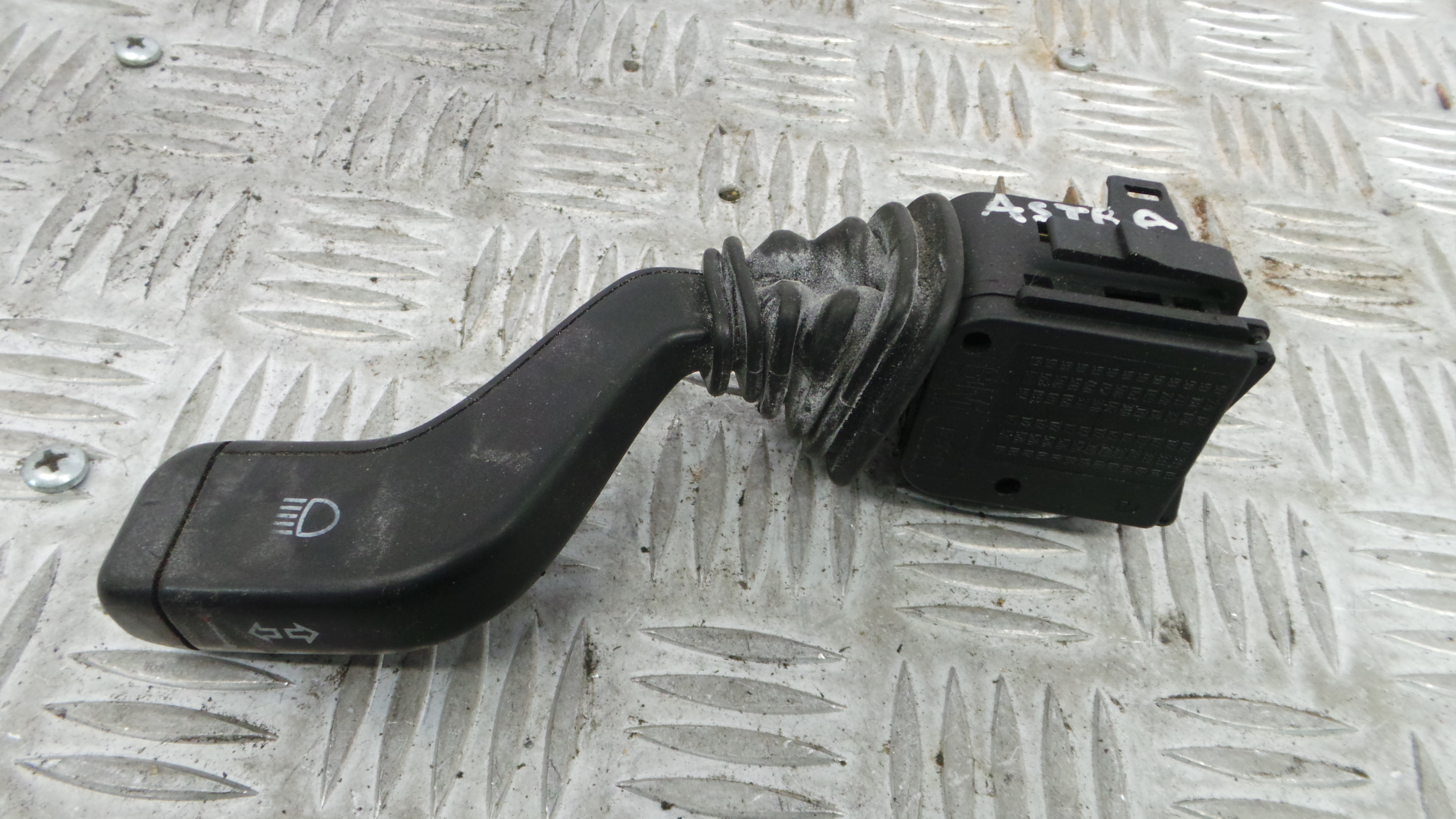 Manete / Comando dos Piscas 90221174 - OPEL ASTRA F Hatchback (T92)-33628605