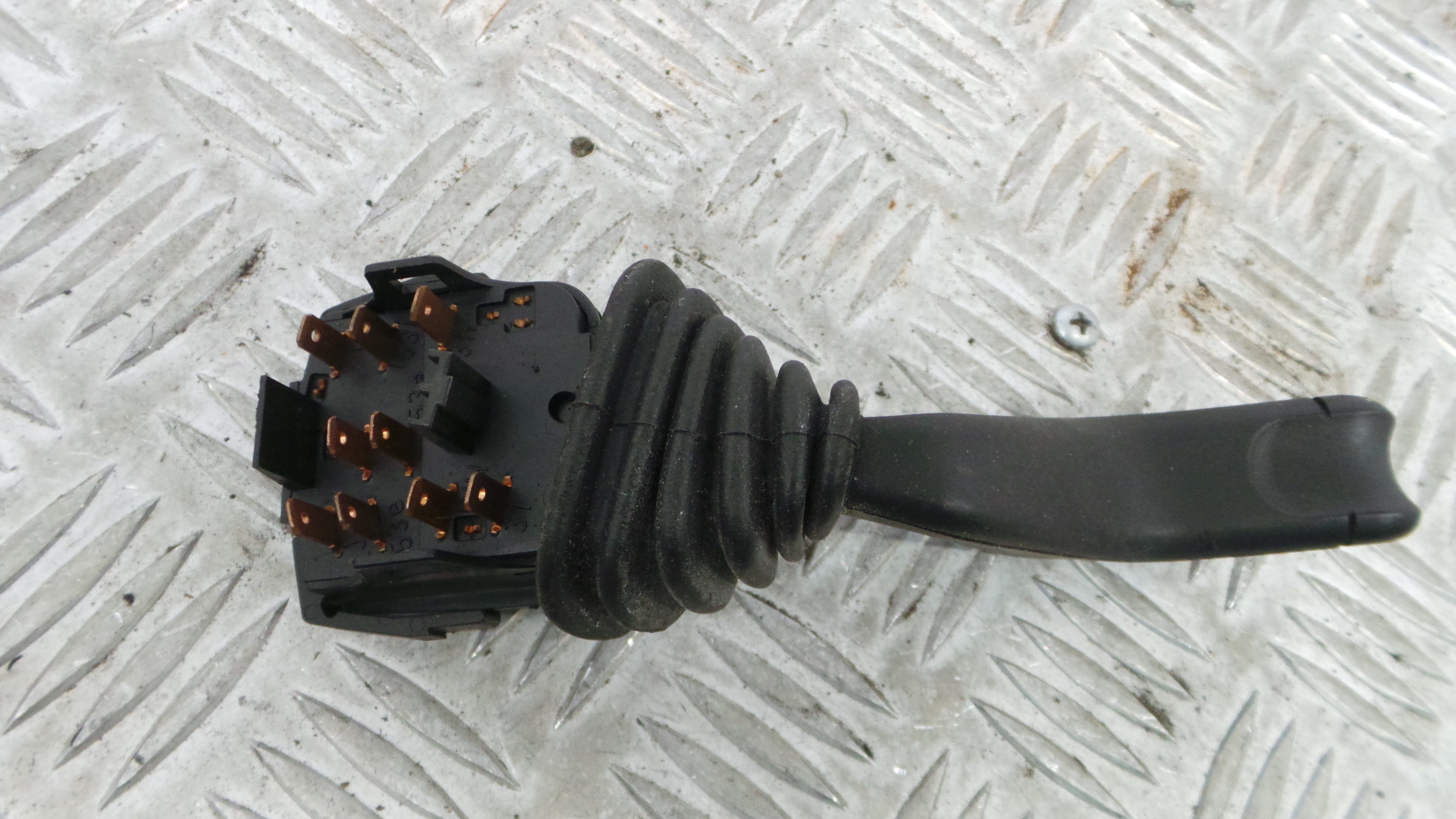 Comando de Limpa Para Brisas 90124931 - OPEL ASTRA F Hatchback (T92)-33628642