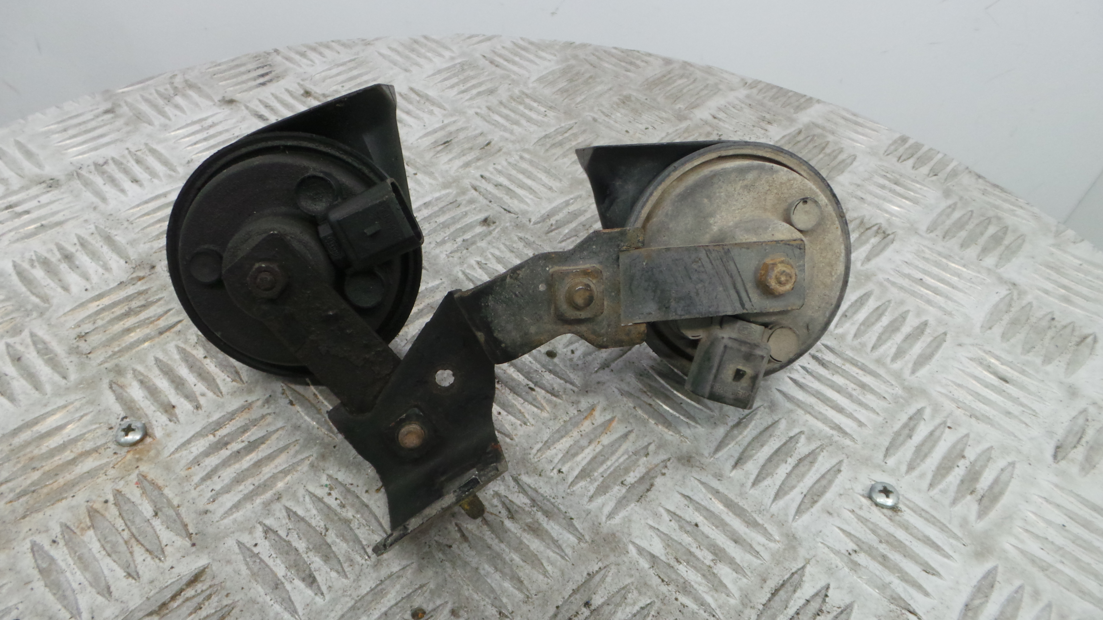 Buzina A28657625 - OPEL ASTRA H (A04)-33629587