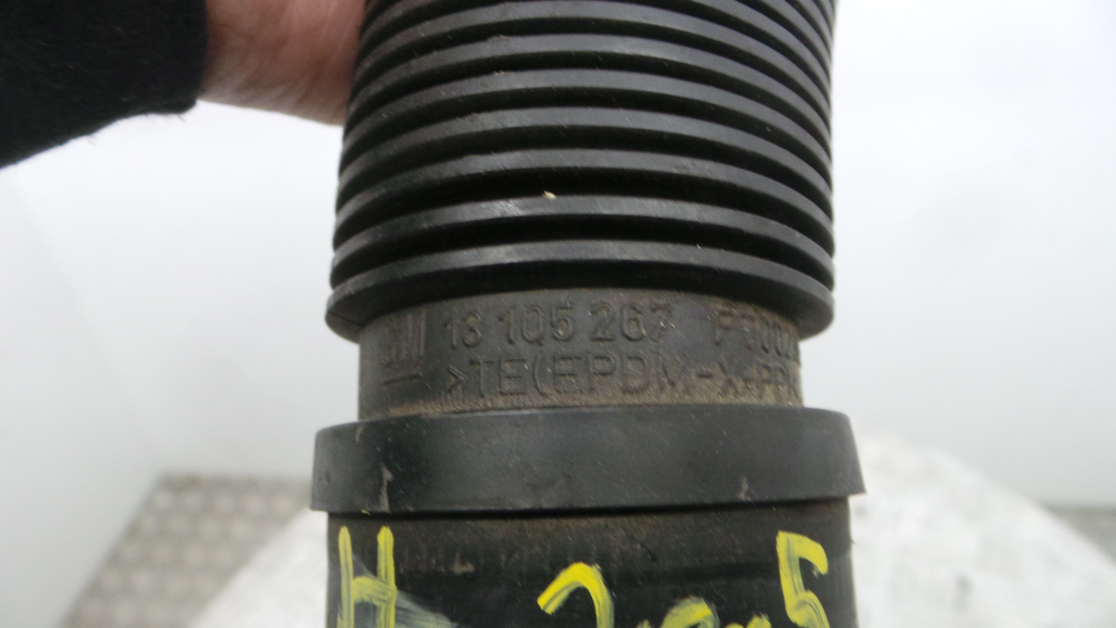 Tubo Caixa Filtro Ar 13105267 - OPEL ASTRA H (A04)-33629836