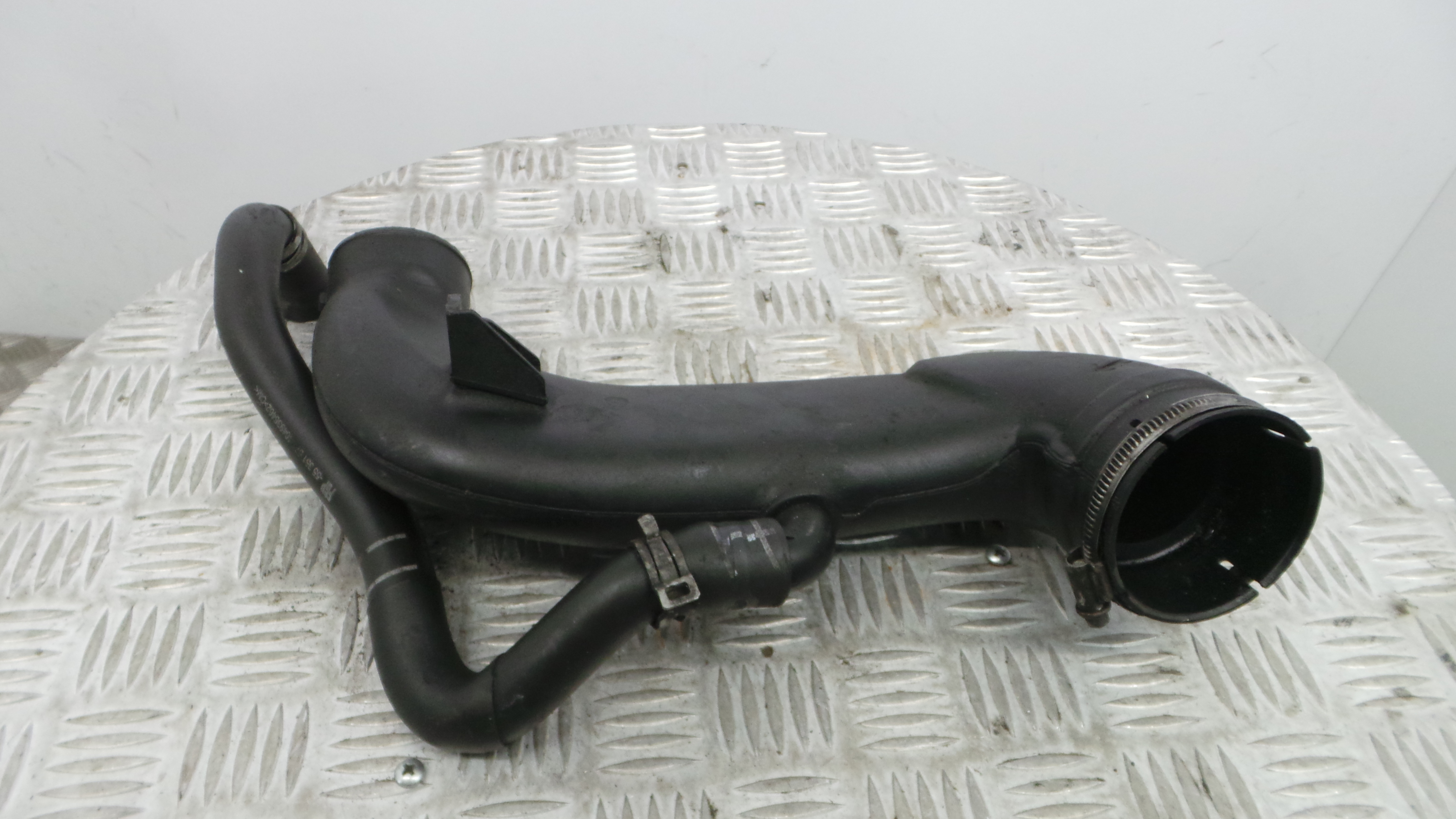 Tubo Intercooler 55561910 - OPEL ASTRA H (A04)-33630003