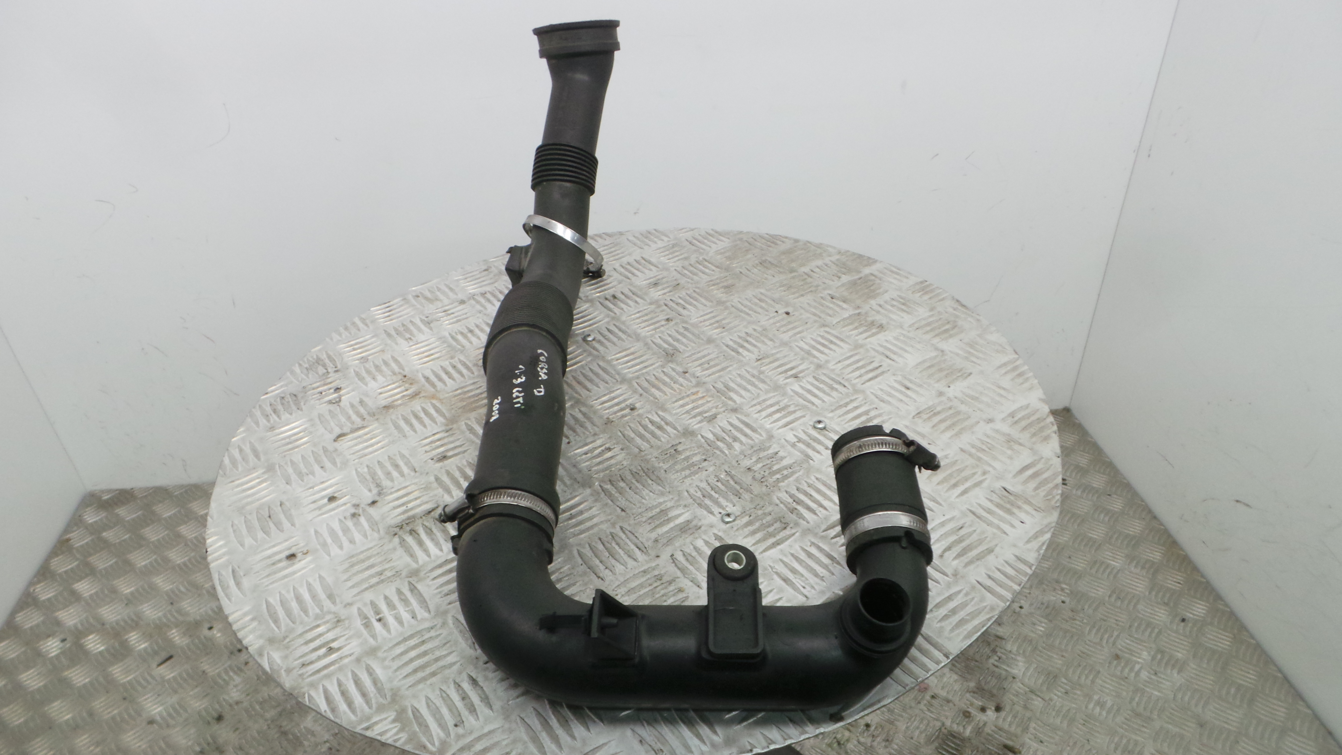 Tubo Caixa Filtro Ar 55557415 - OPEL CORSA D (S07)-33630027