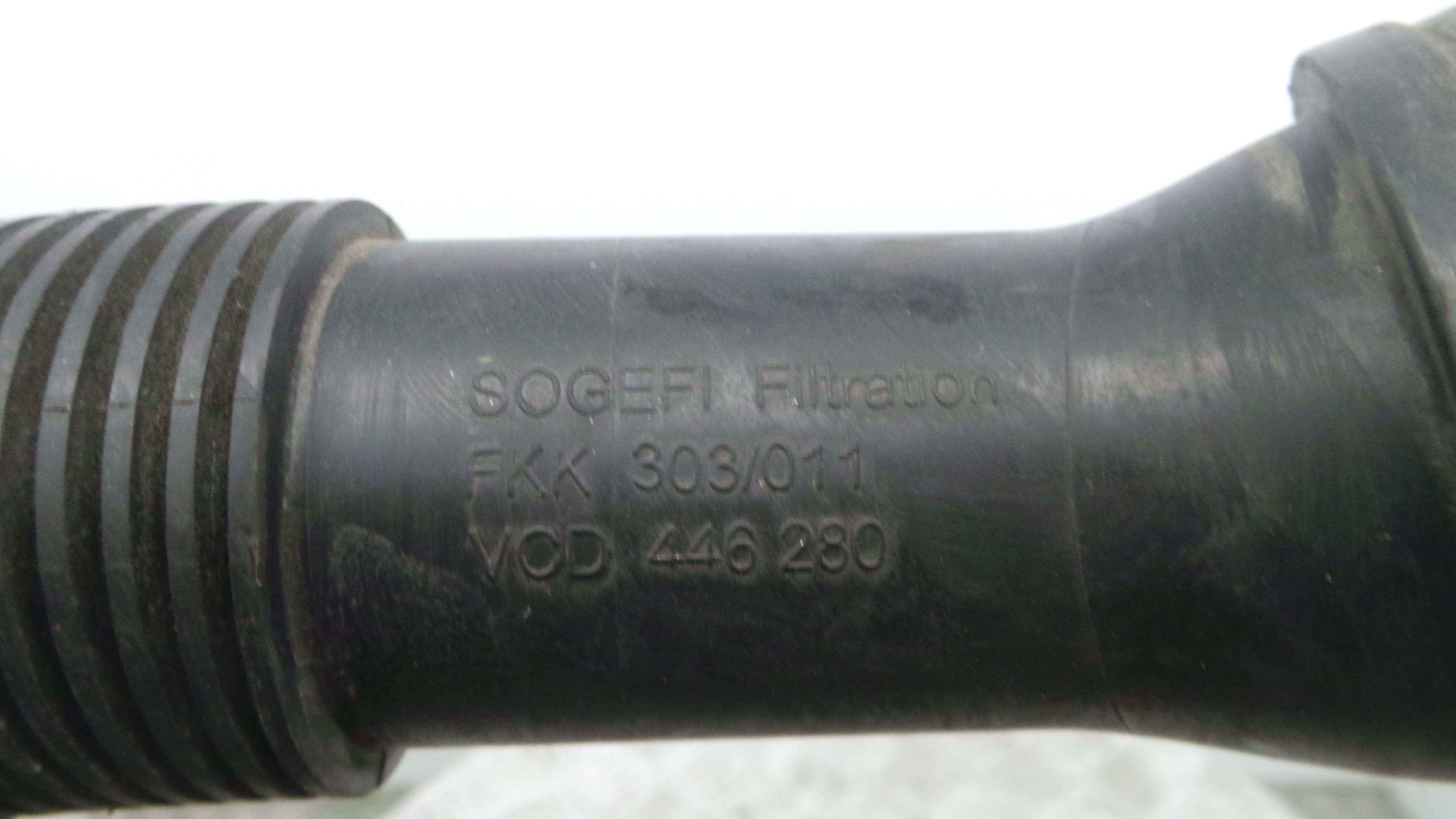 Tubo Caixa Filtro Ar 55557415 - OPEL CORSA D (S07)-33630027