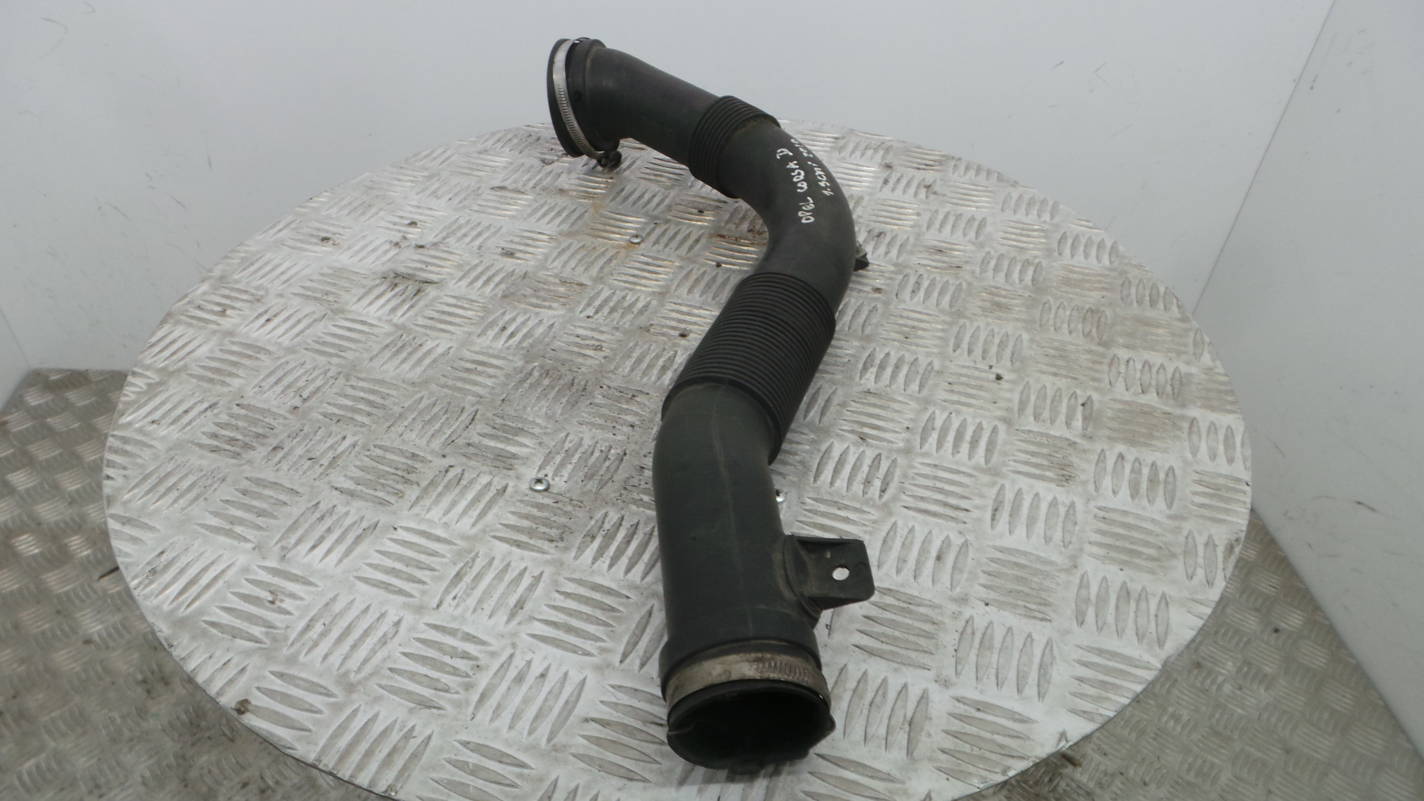 Tubo Caixa Filtro Ar 55557413 - OPEL CORSA D (S07)-33630049