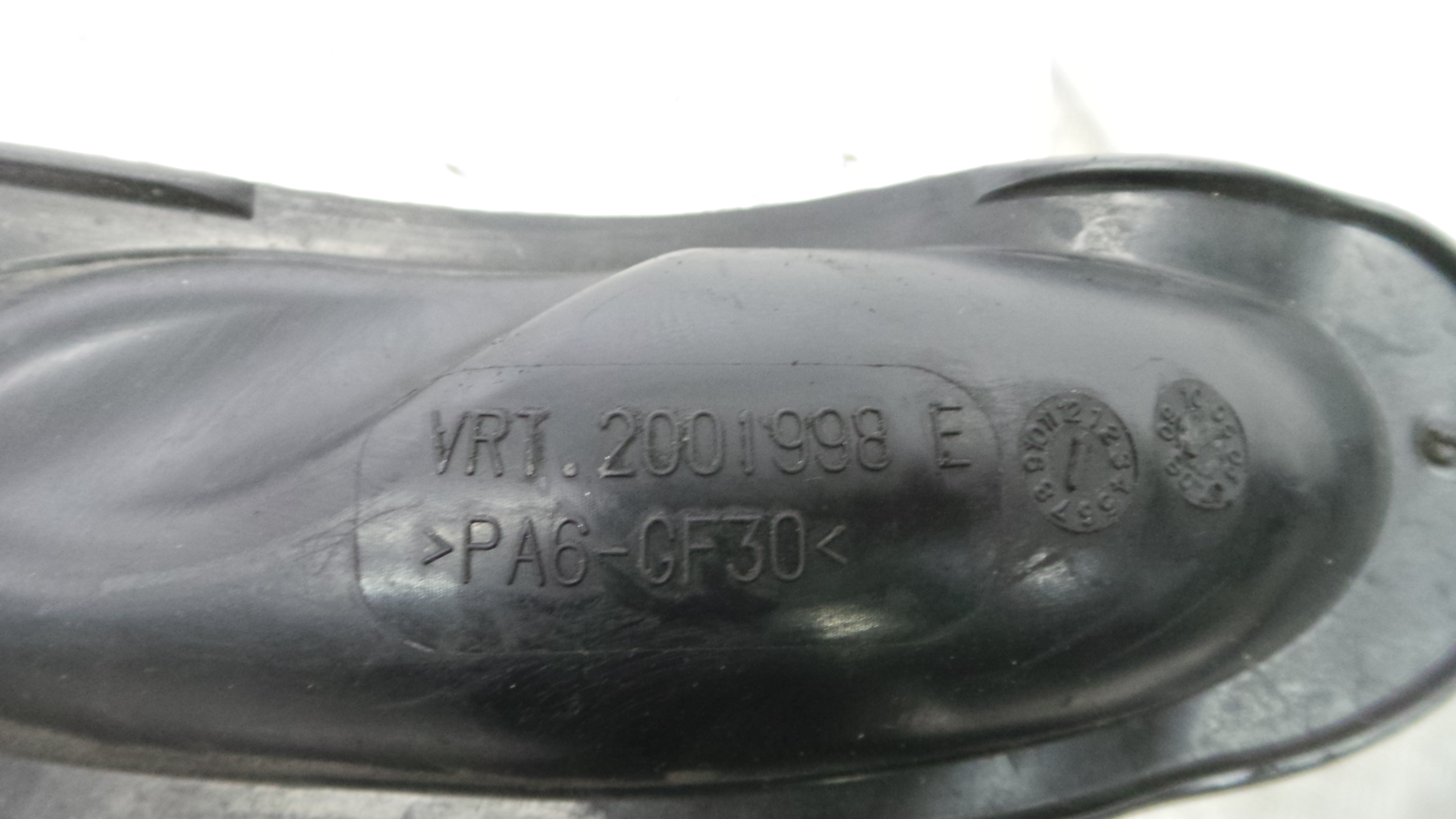 Tubo Intercooler VRT2001998 - OPEL CORSA D (S07)-33630108