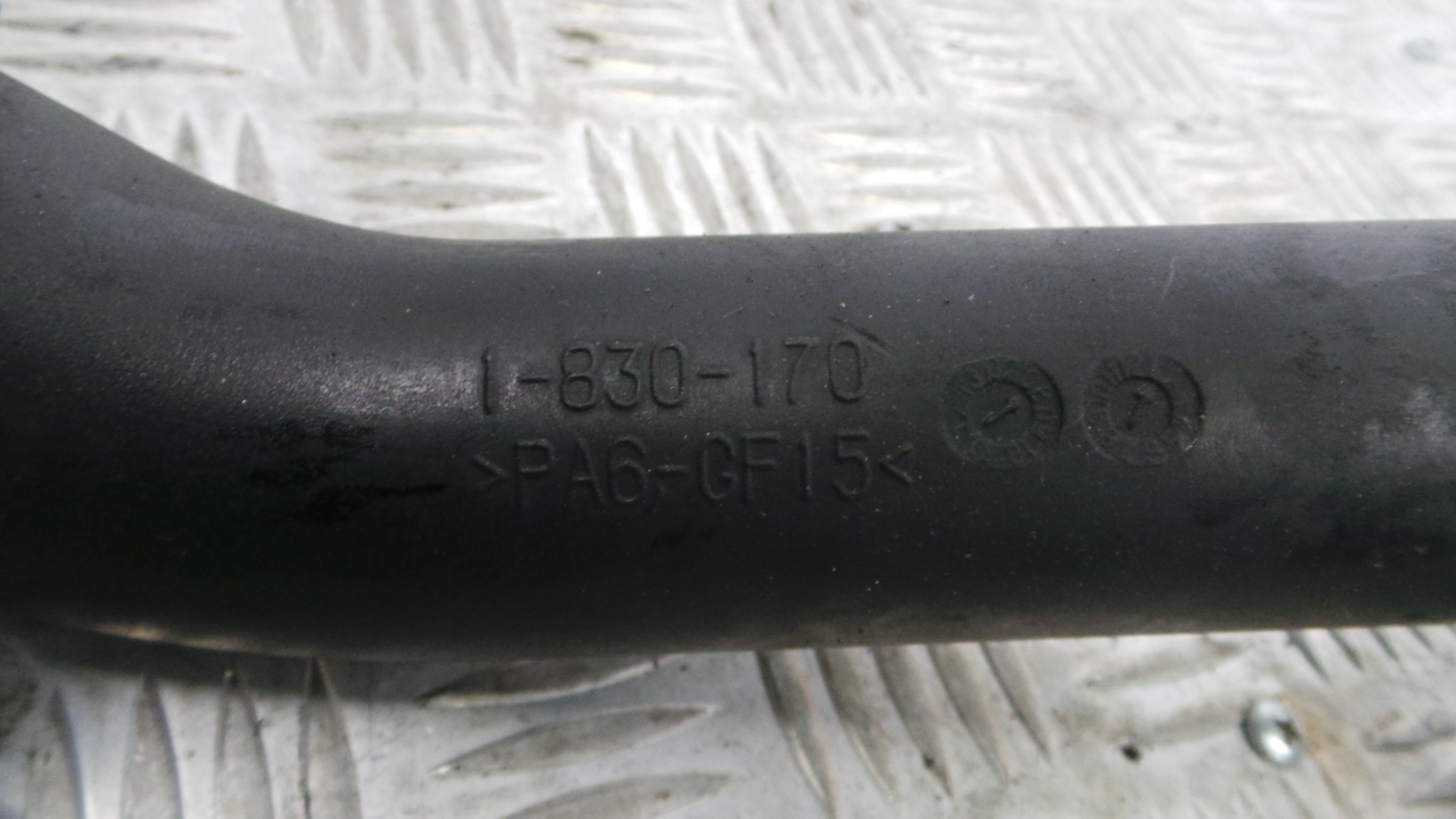 Tubo Intercooler VRT2001998 - OPEL CORSA D (S07)-33630108