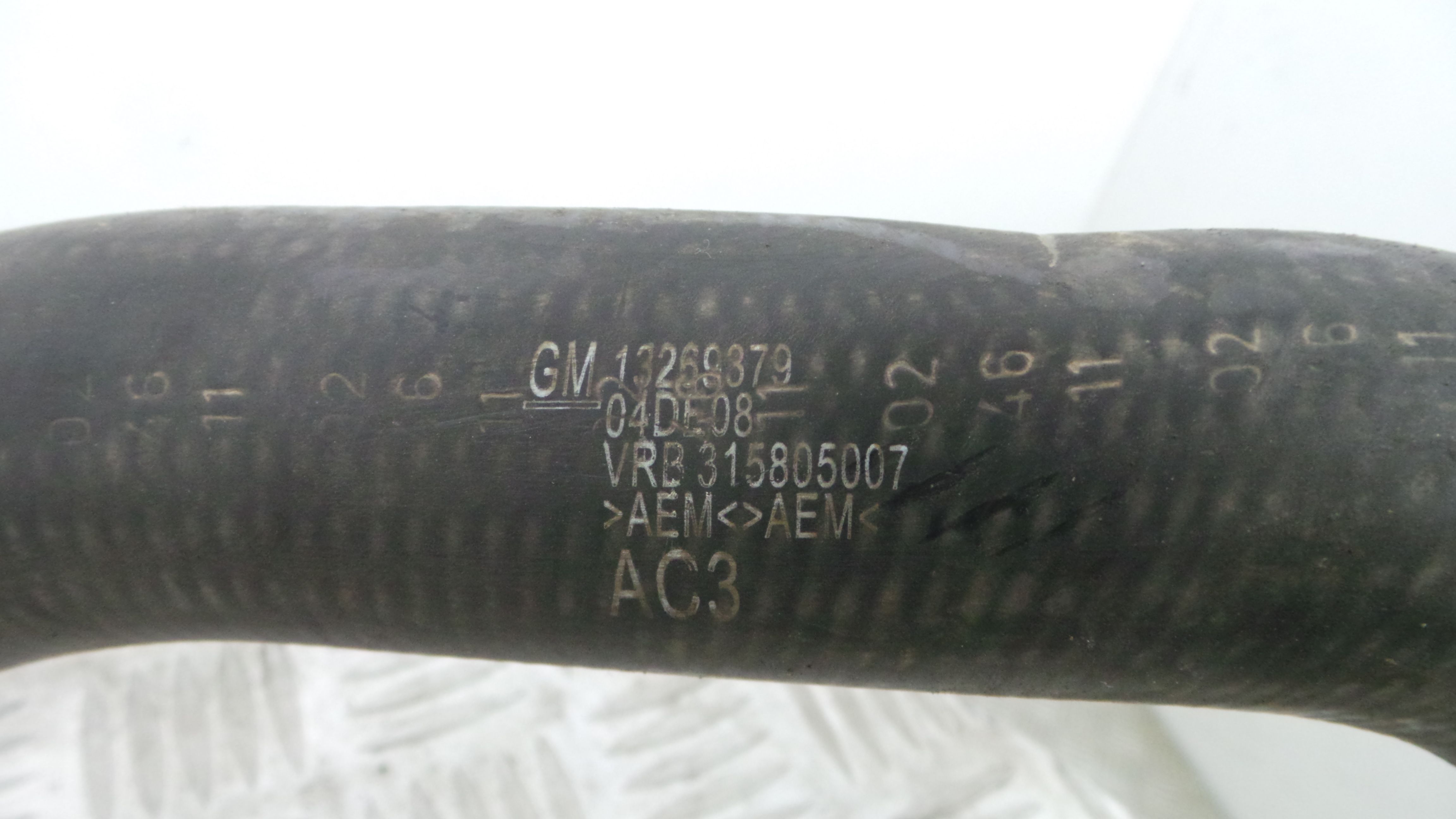 Tubo Intercooler 13269379 - OPEL CORSA D (S07)-33630118