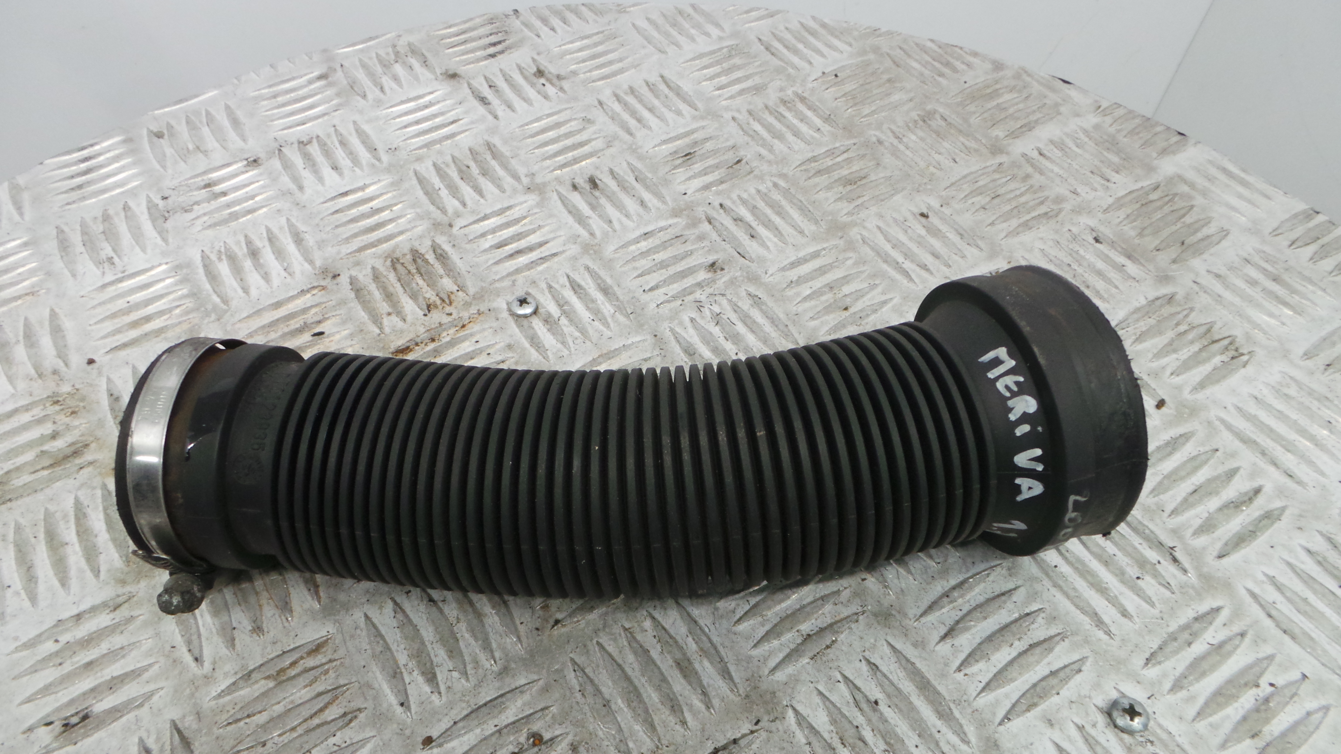 Tubo Caixa Filtro Ar 13105267 - OPEL MERIVA A Veículo multiuso (X03)-33630150