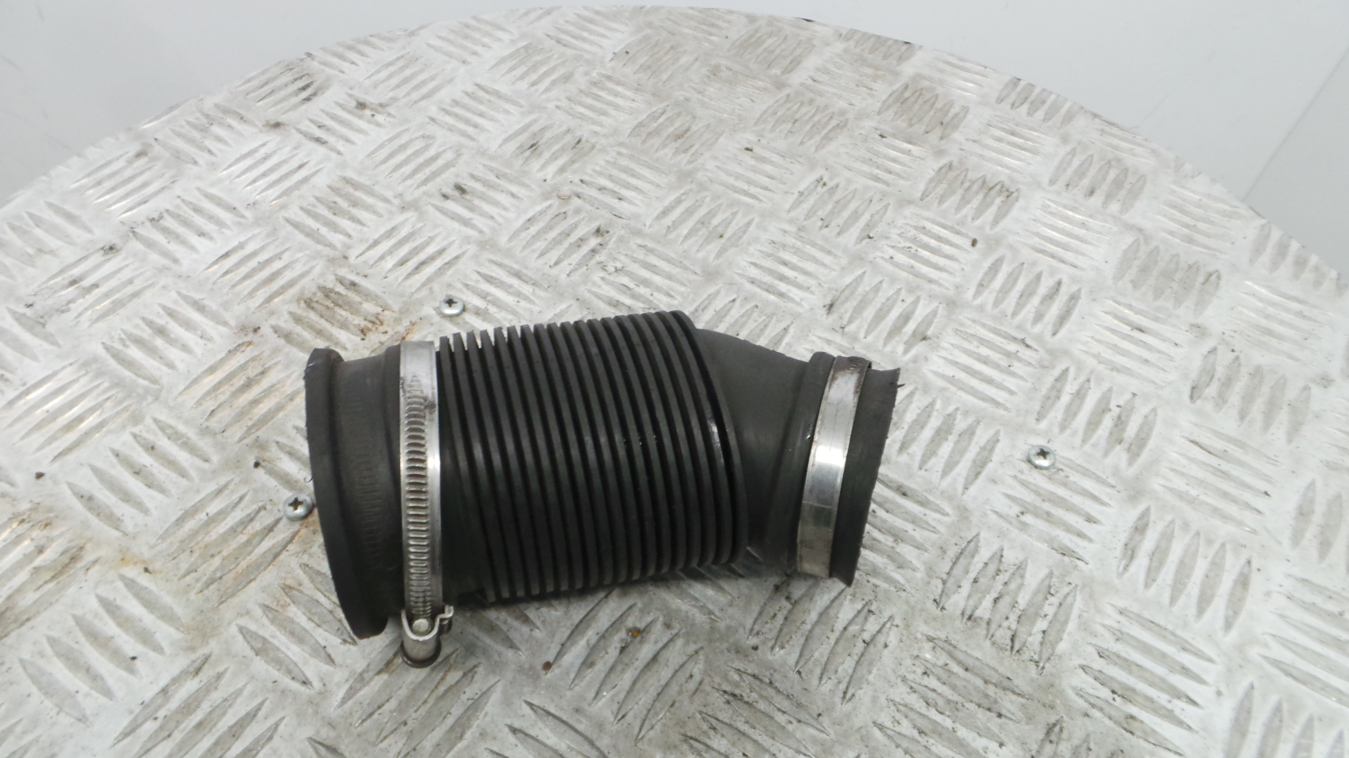 Tubo Caixa Filtro Ar 55355563 - OPEL ASTRA J (P10)-33630206