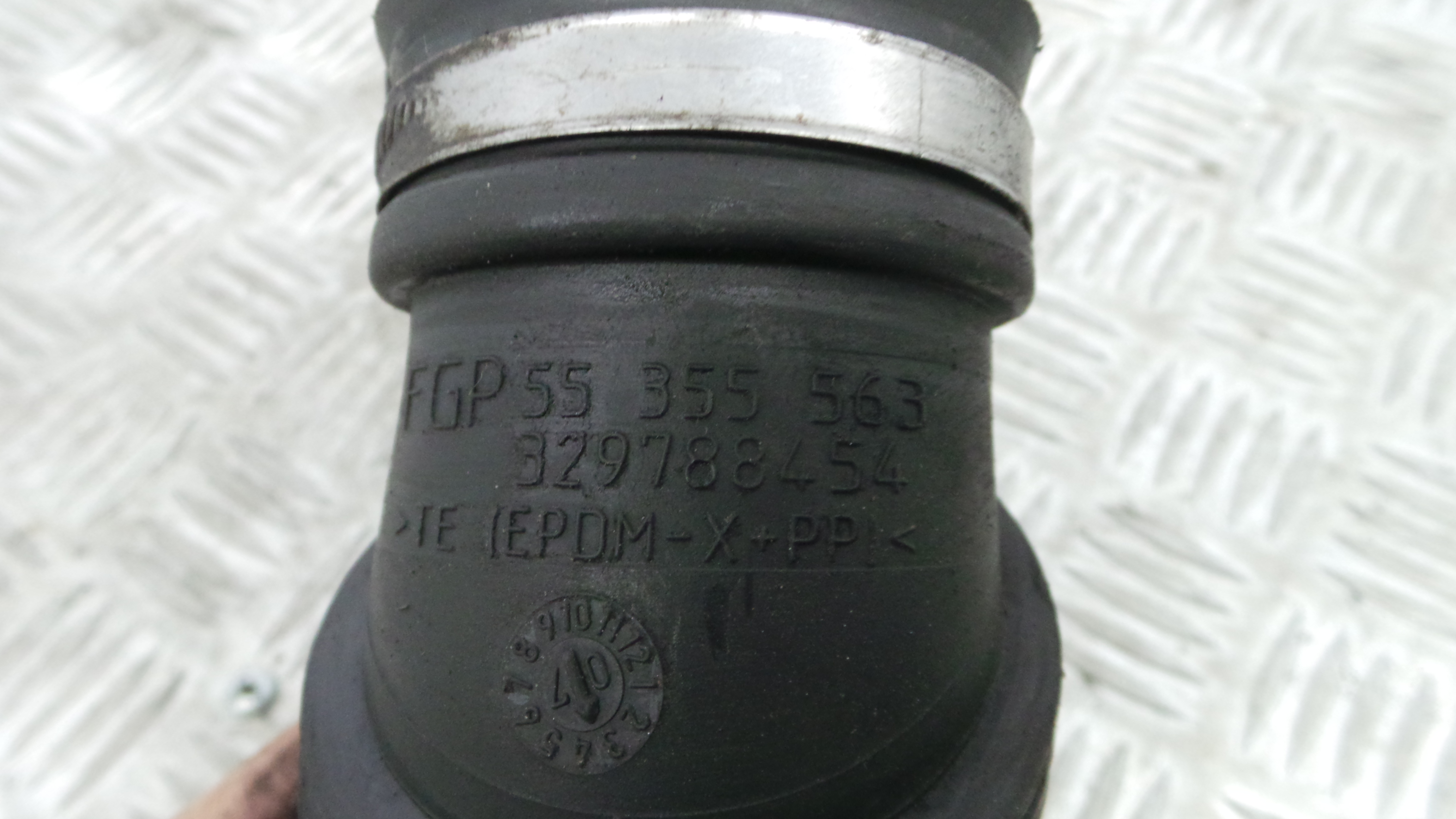 Tubo Caixa Filtro Ar 55355563 - OPEL ASTRA J (P10)-33630206