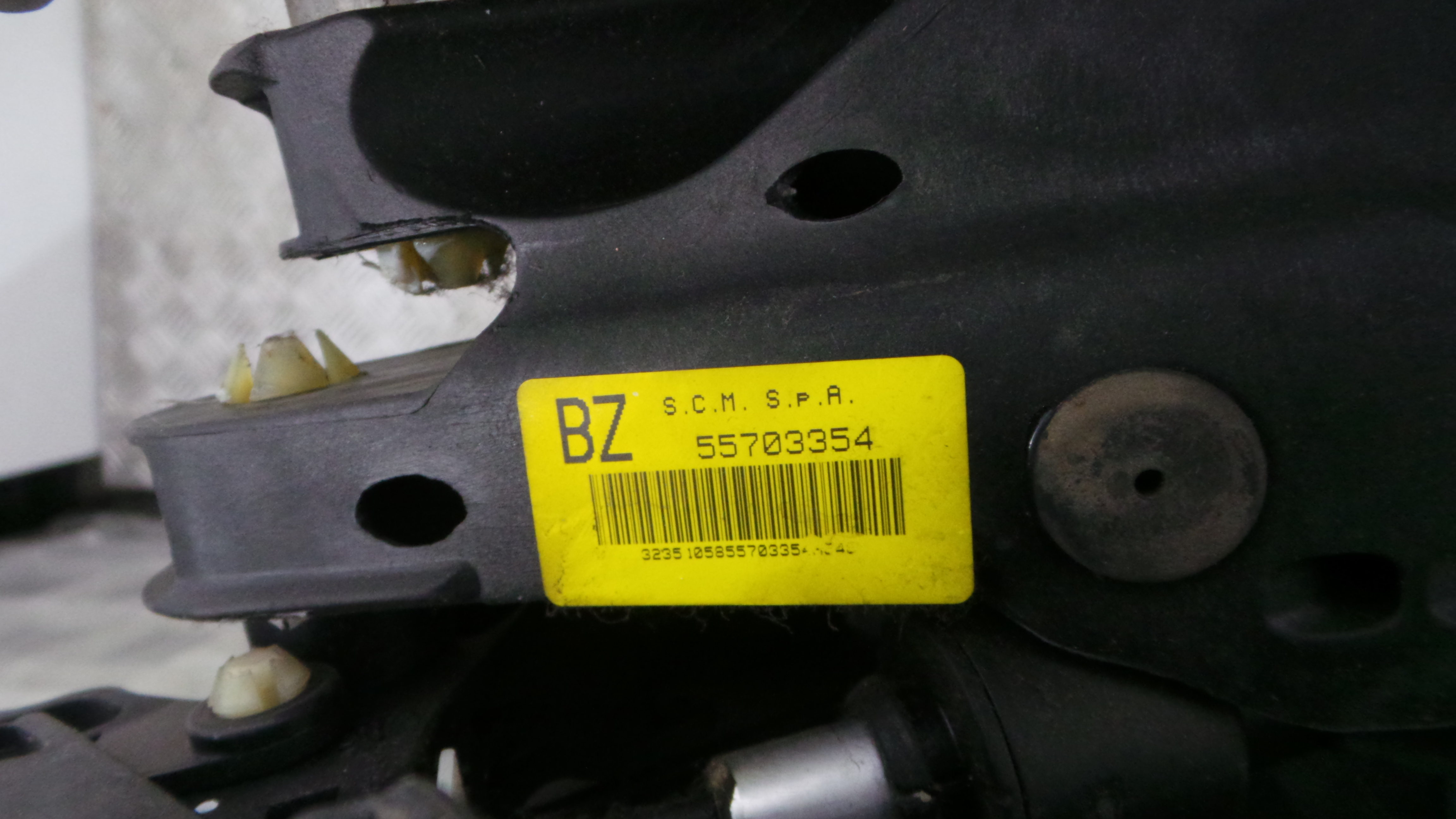 Pedal do Travão 55703354 - OPEL CORSA D (S07)-33630361