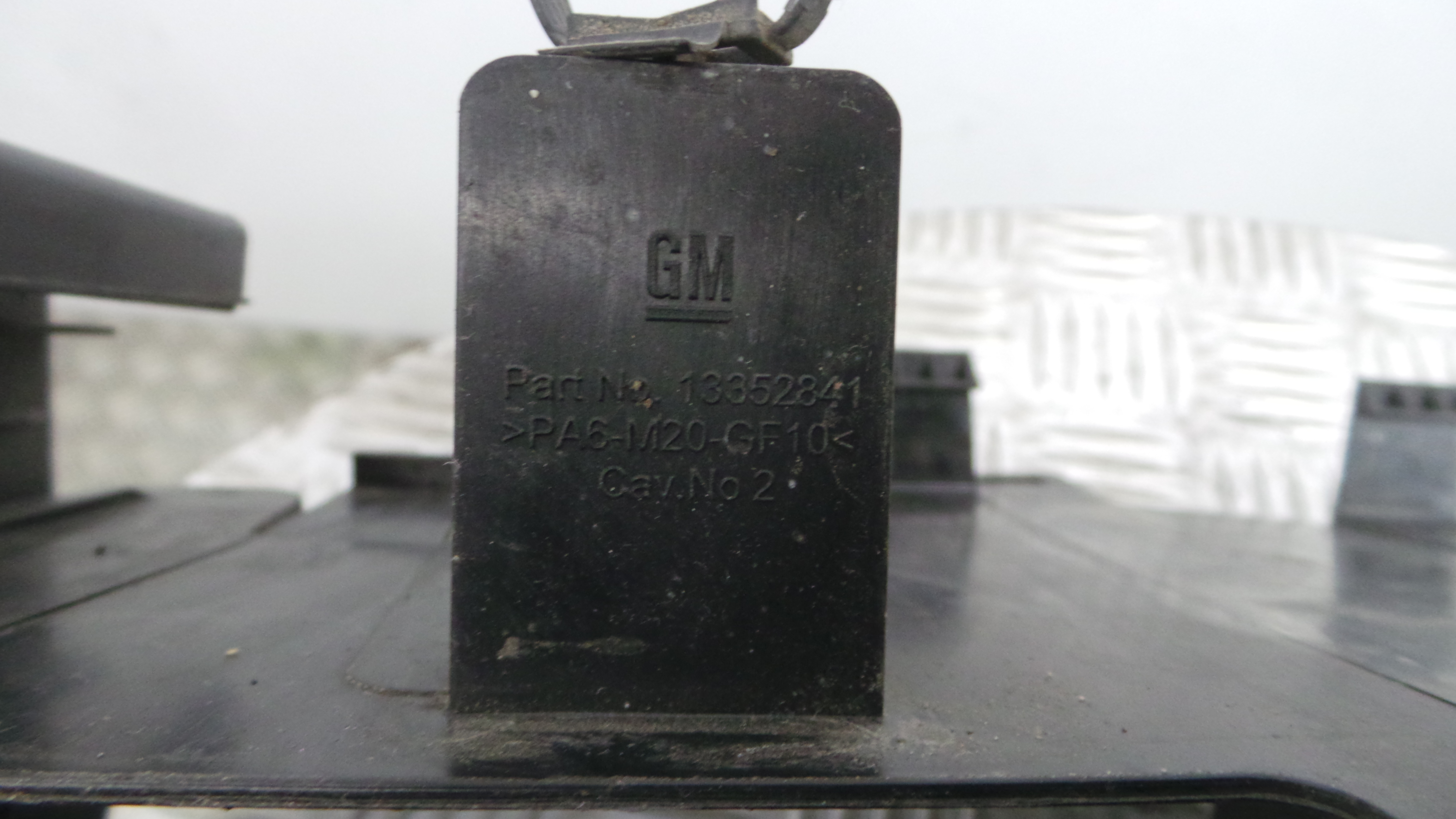 Base da Bateria 13296473 - OPEL CORSA D (S07)-33630561