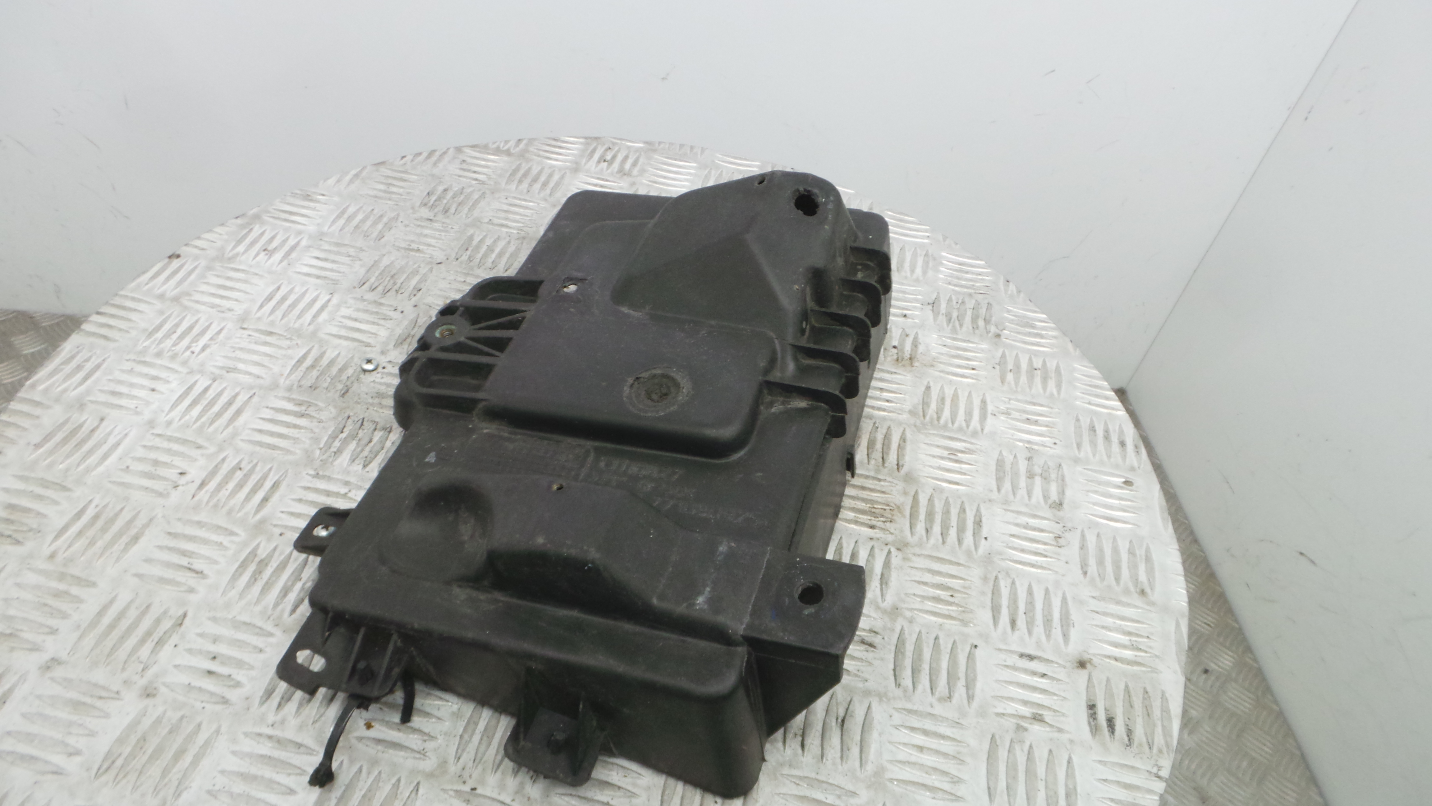 Base da Bateria 13110827 - OPEL ASTRA H (A04)-33630568
